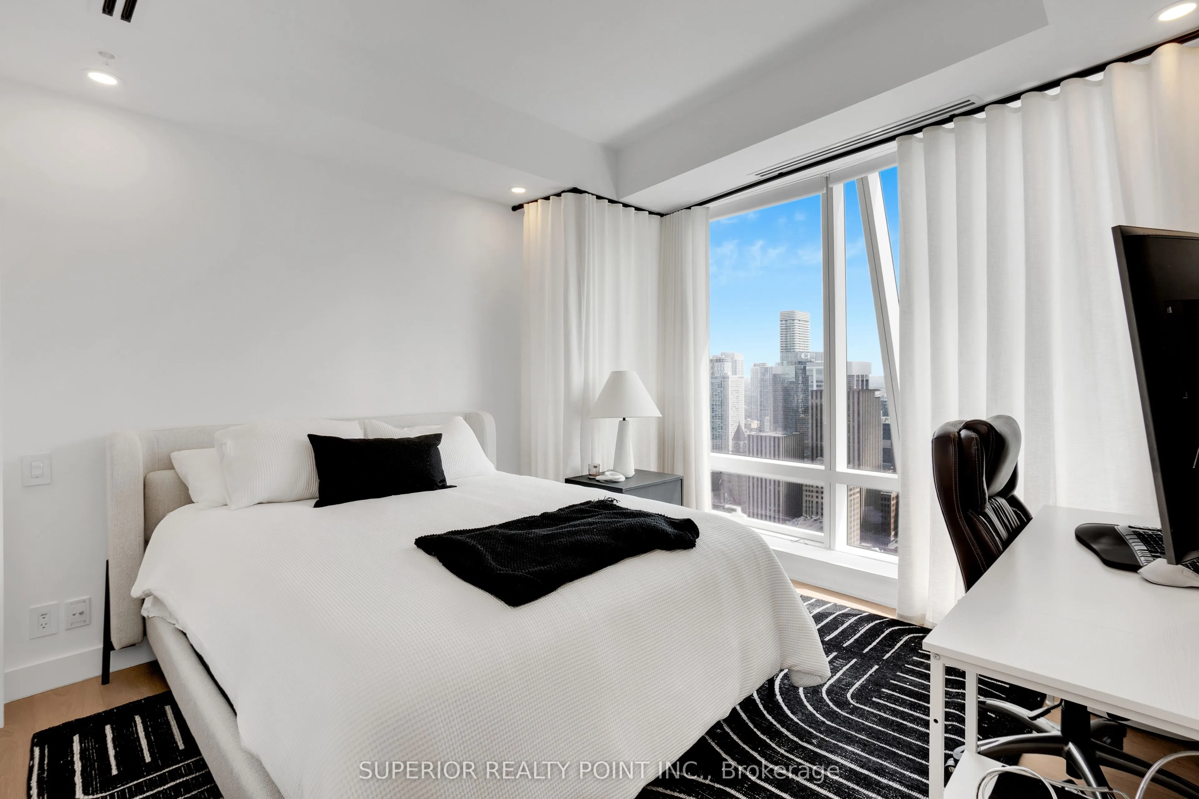 180 University Avenue, #4408