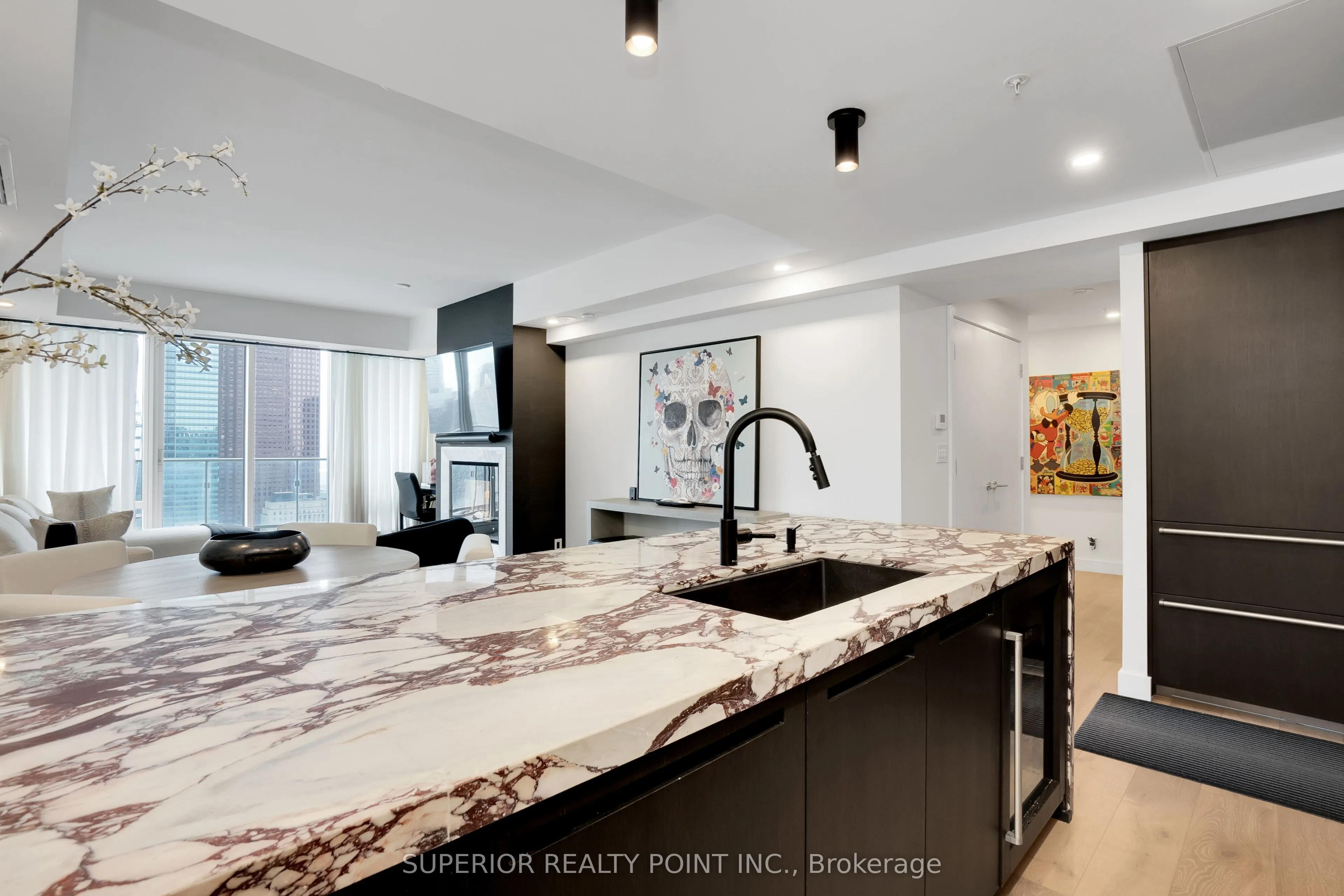 180 University Avenue, #4408