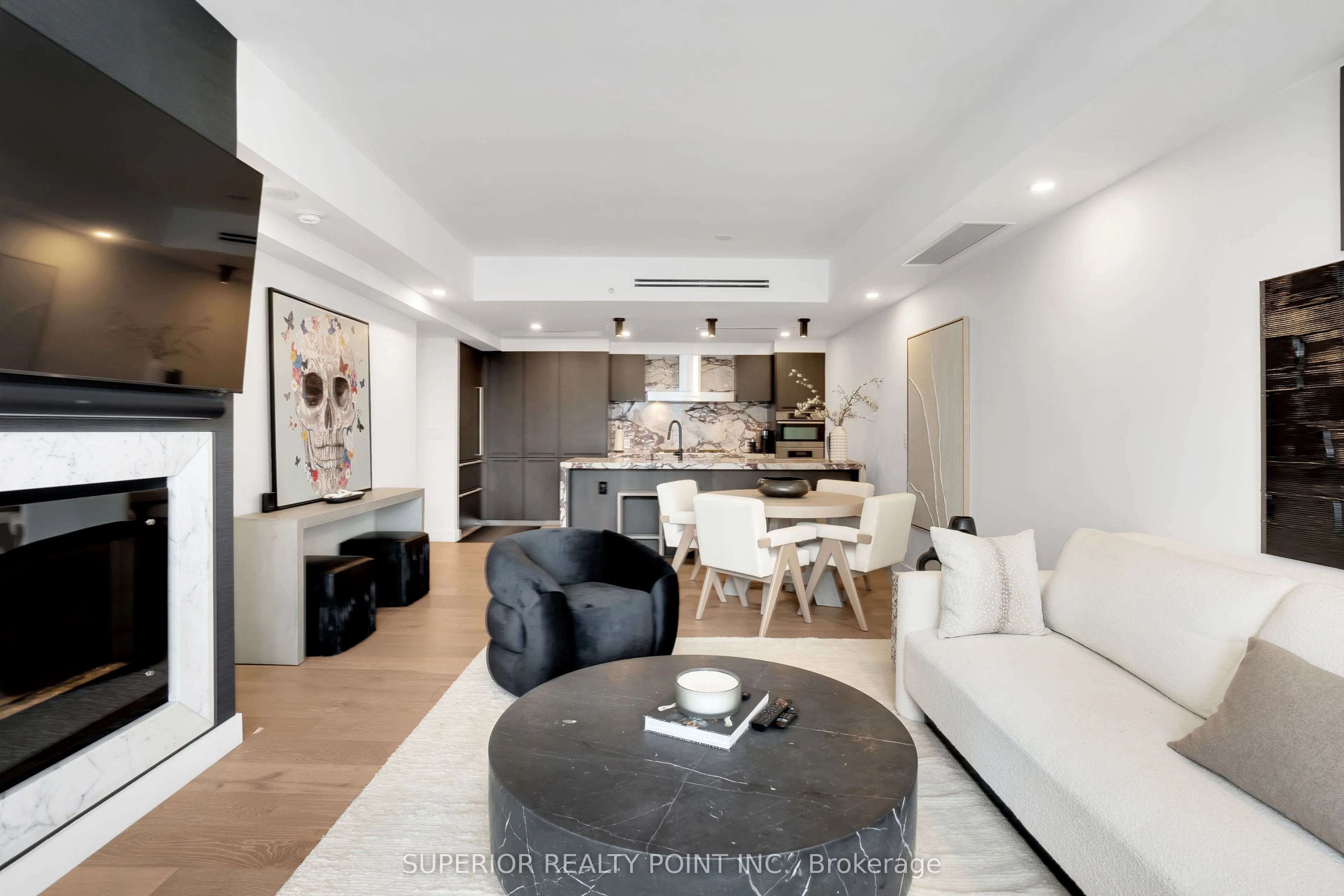 180 University Avenue, #4408