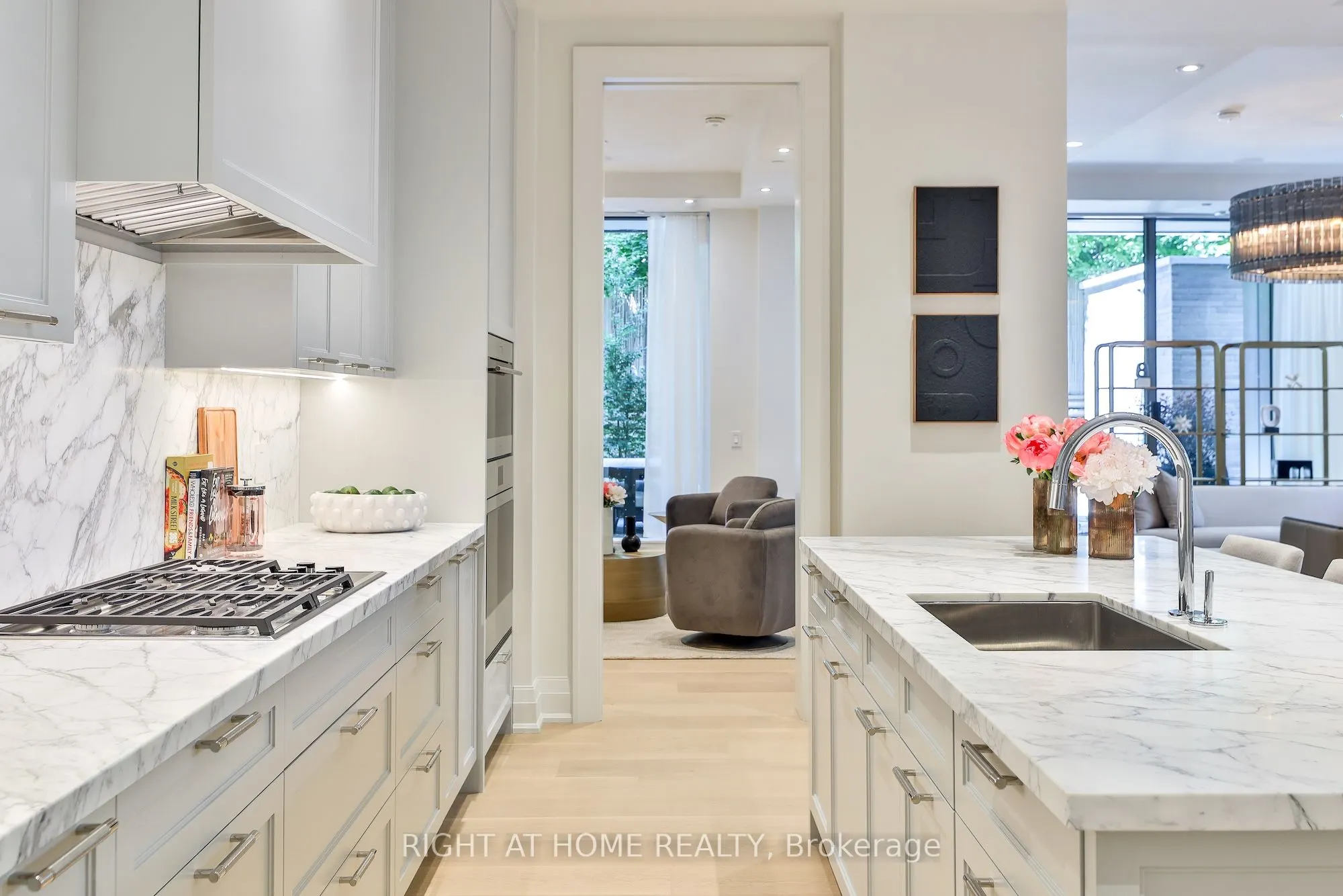 10 Prince Arthur Avenue, #Garden Home 2