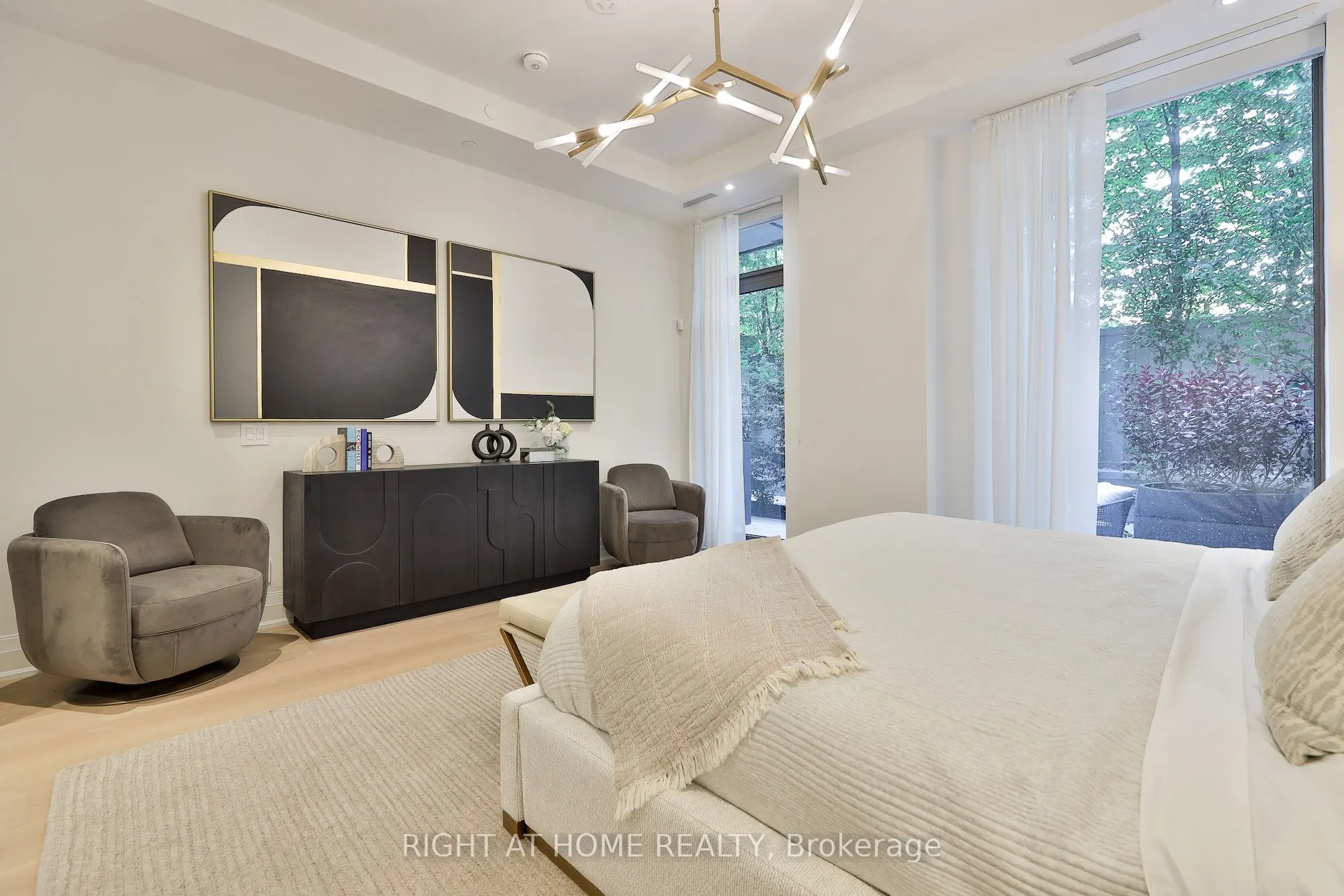 10 Prince Arthur Avenue, #Garden Home 2