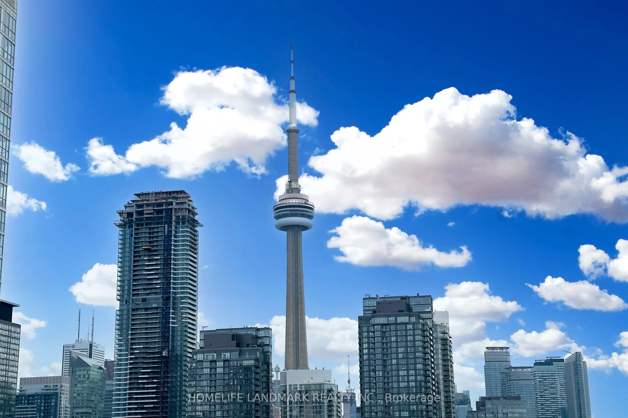 17 Bathurst Street, #2712
