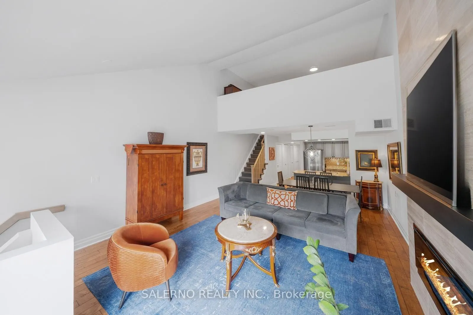 128 Aerodrome Crescent, #302