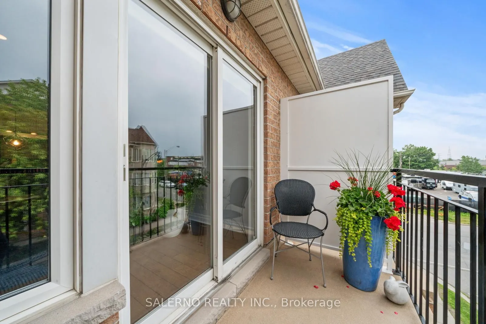 128 Aerodrome Crescent, #302