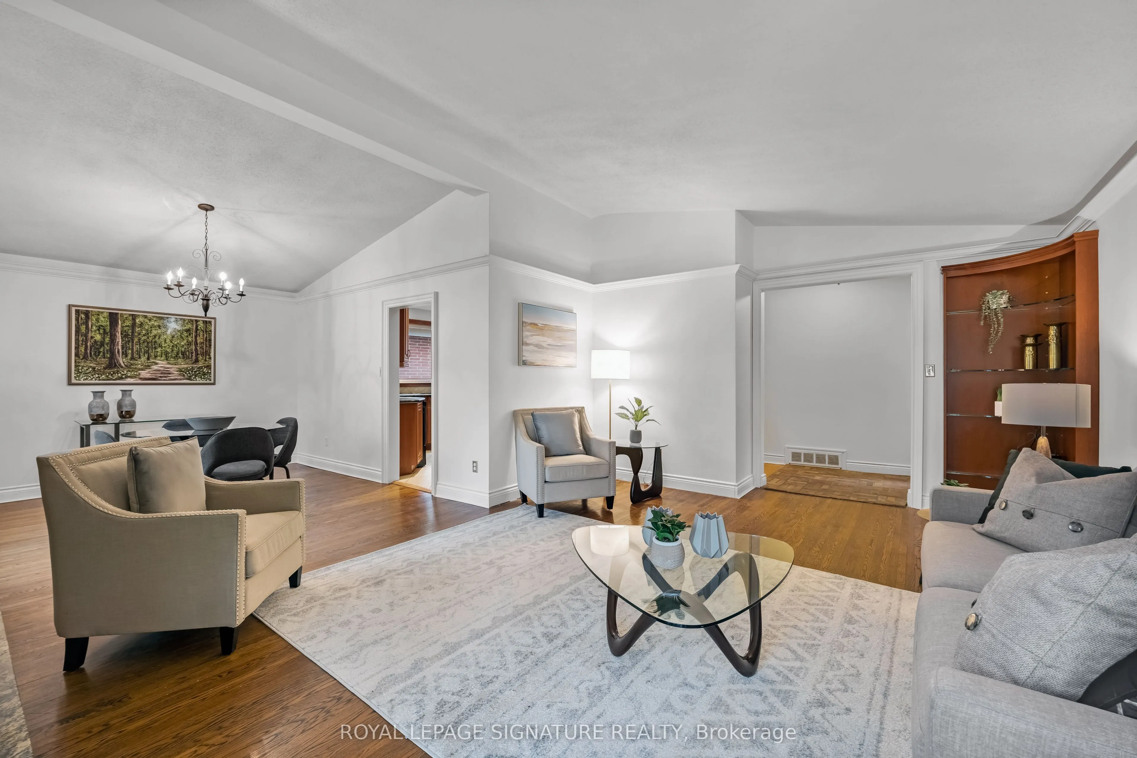 23 Palomino Crescent