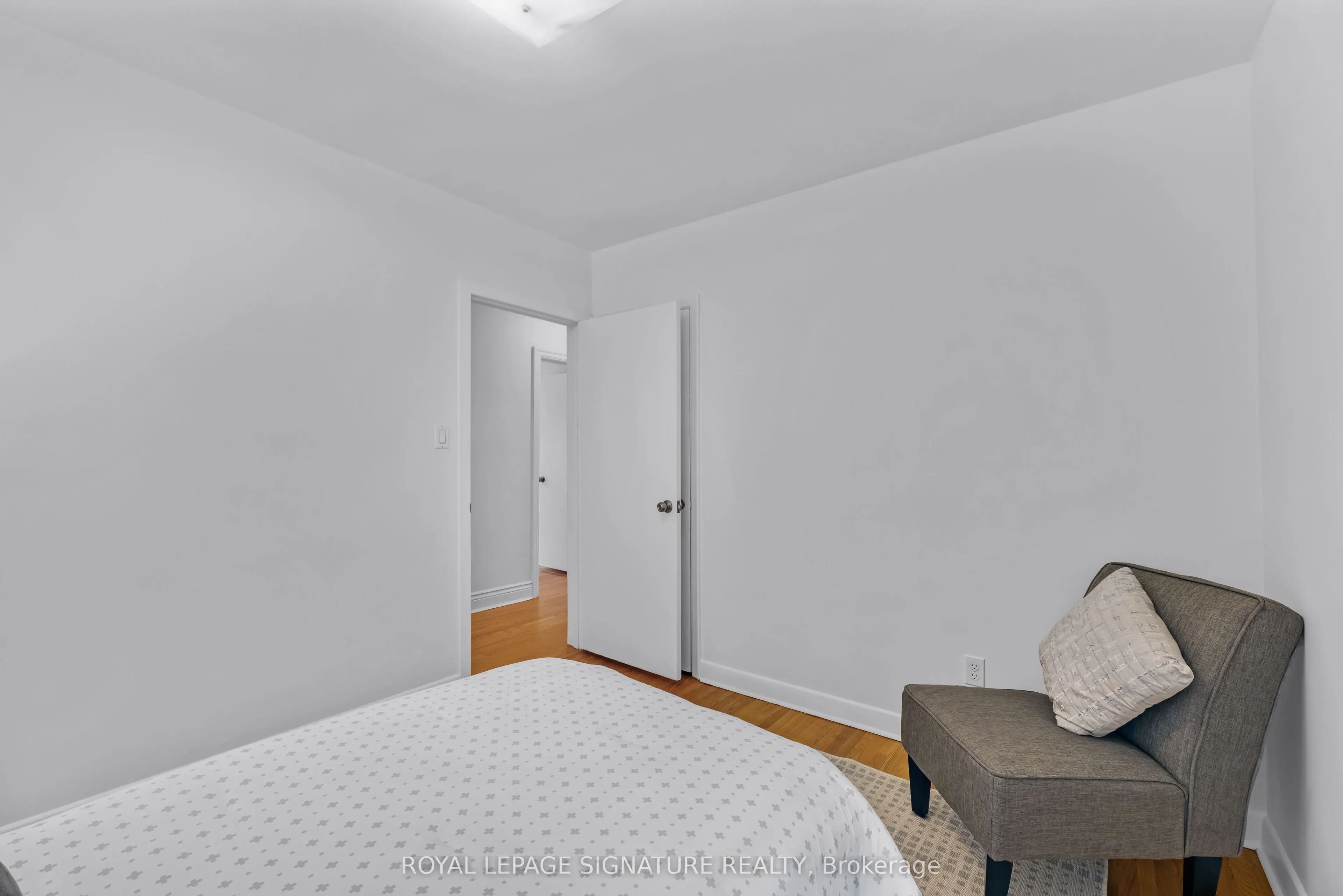 23 Palomino Crescent