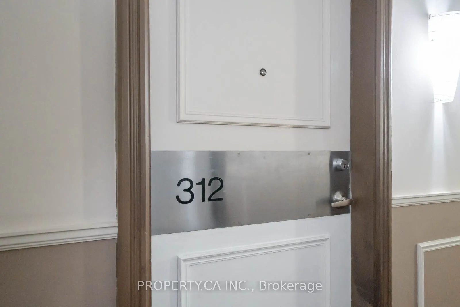7 Bishop Avenue, #312