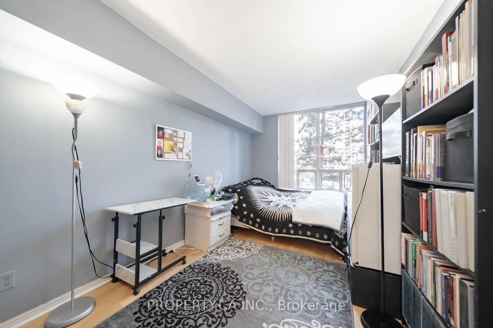 7 Bishop Avenue, #312