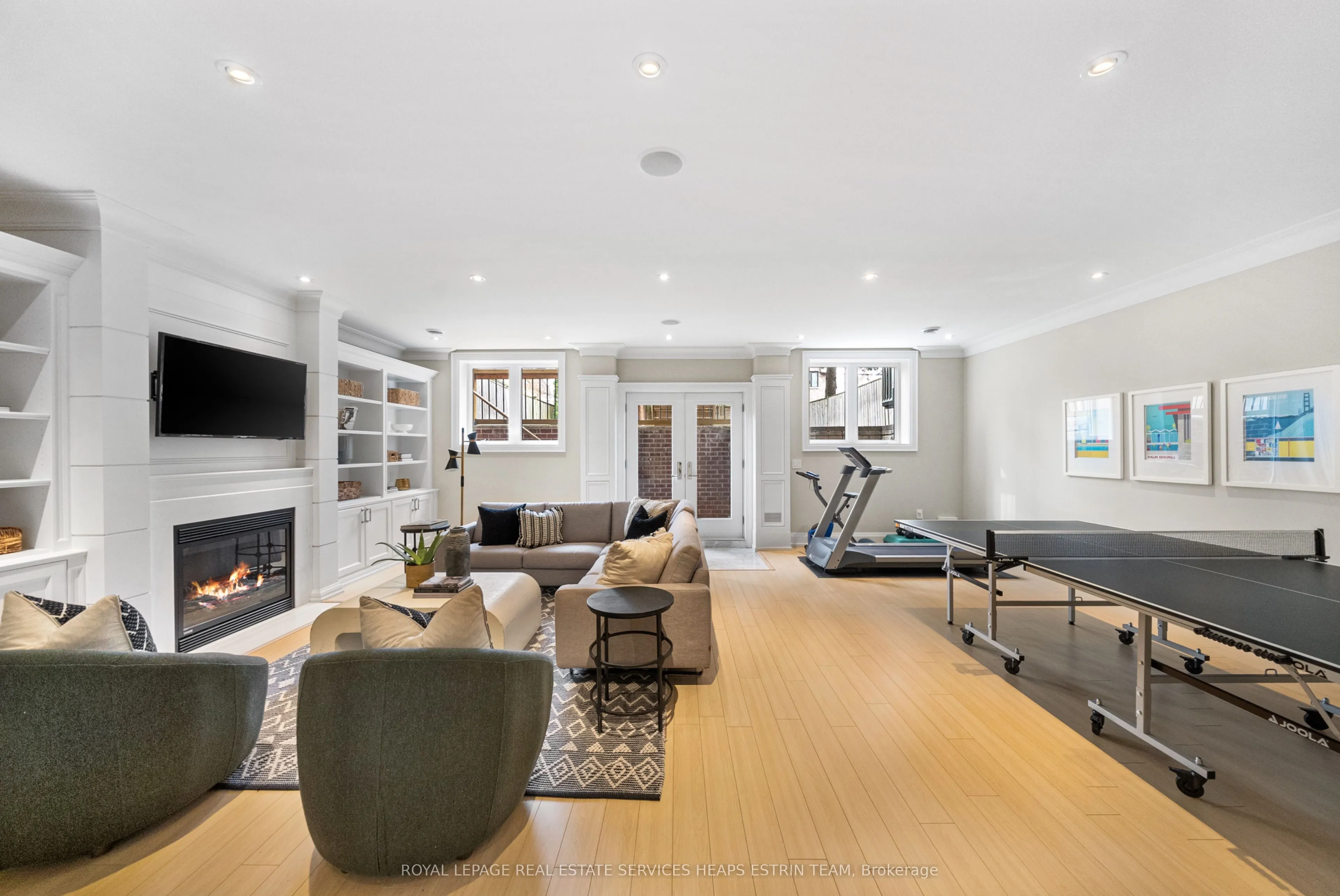 565 Broadway Avenue