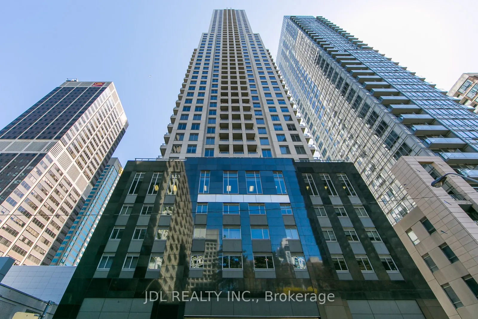 35 Balmuto Street #1507