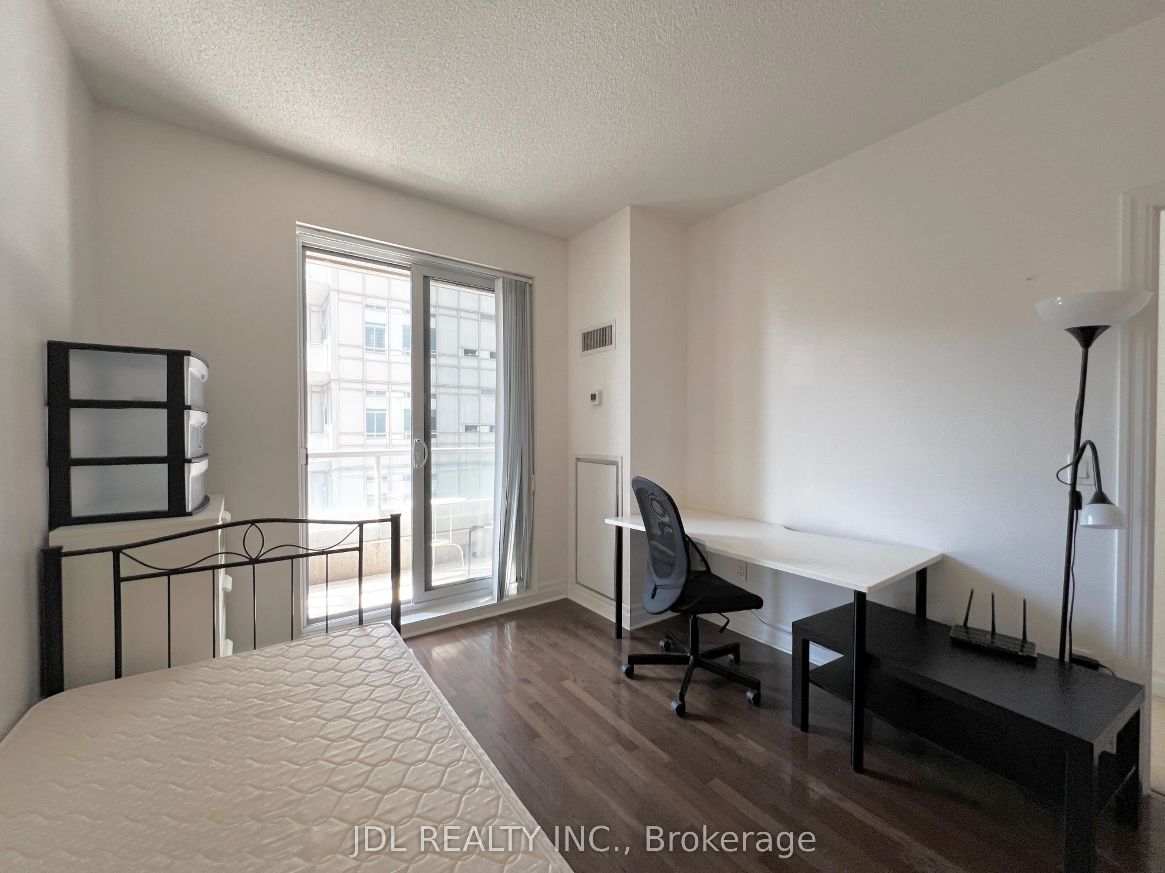 35 Balmuto Street #1507