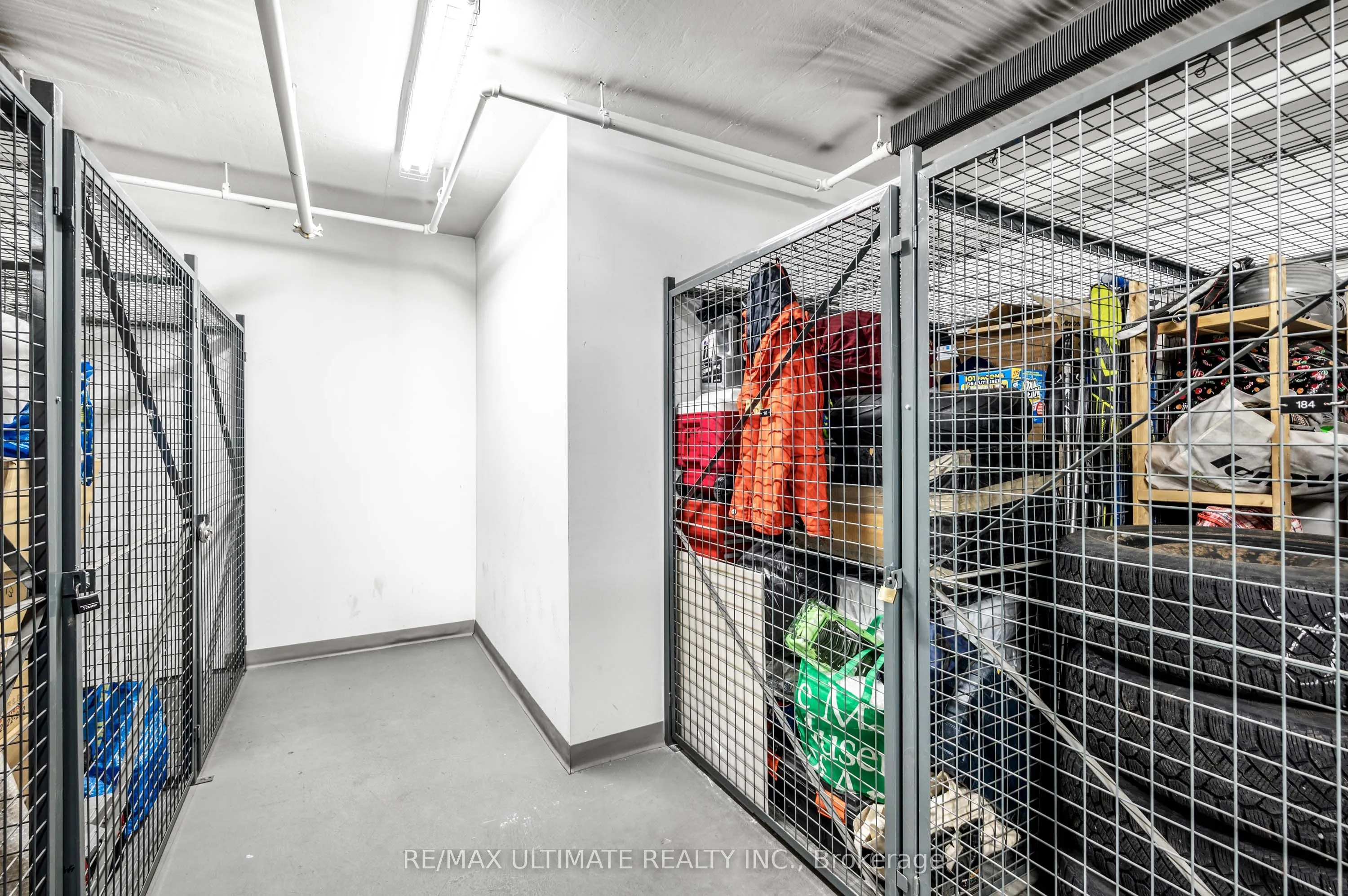 33 Charles Street E, #3808
