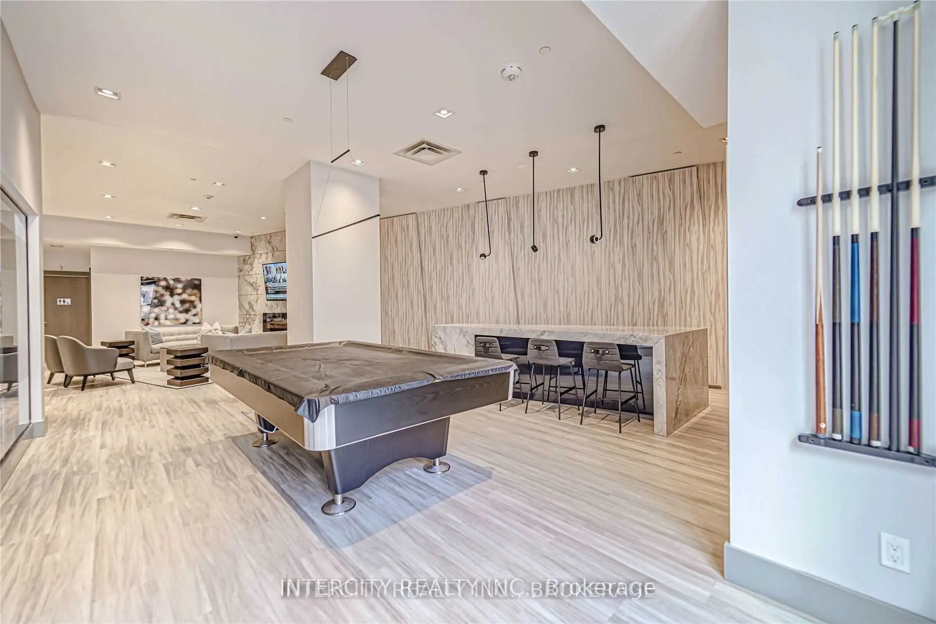 181 Bedford Road, #201