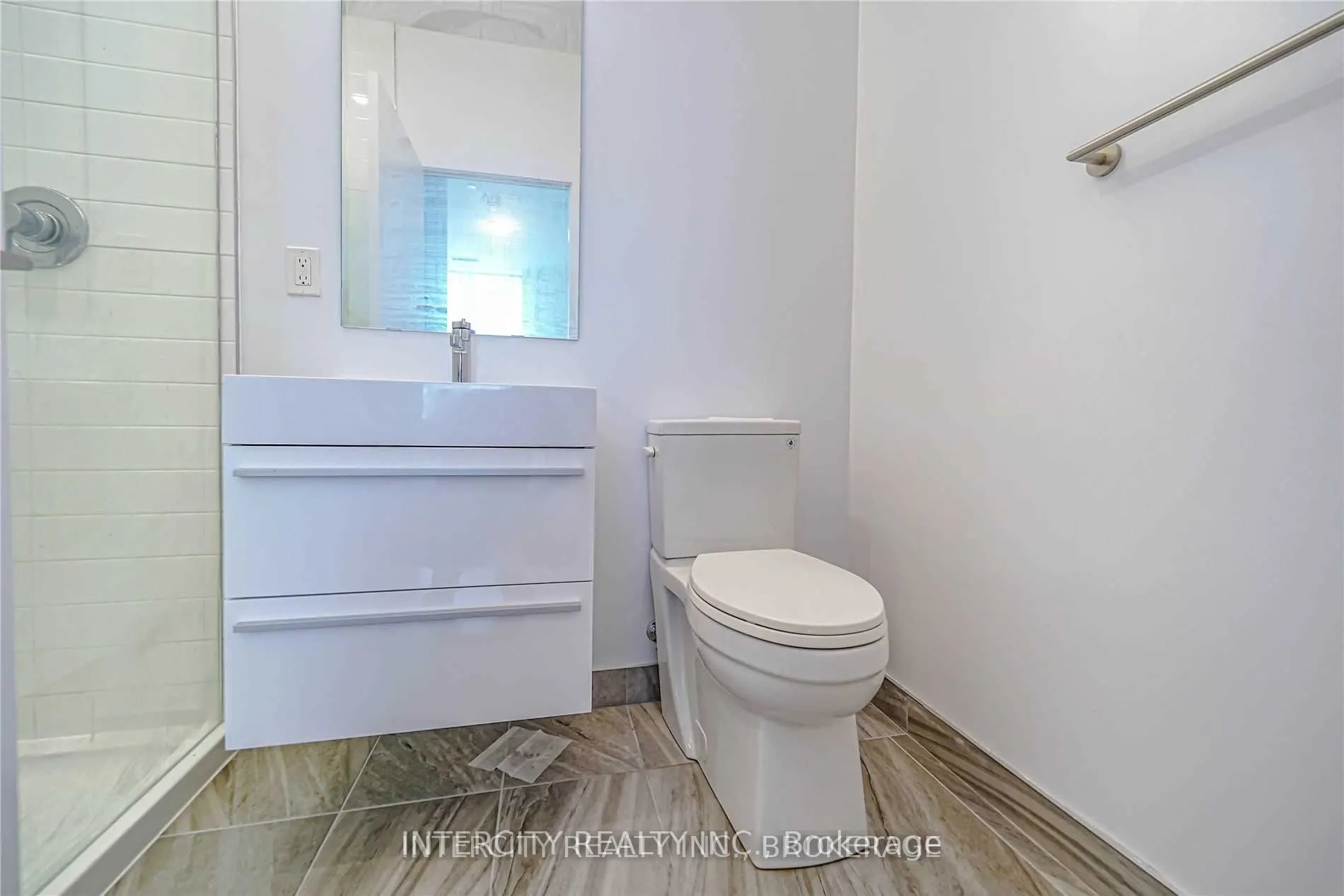 181 Bedford Road, #201