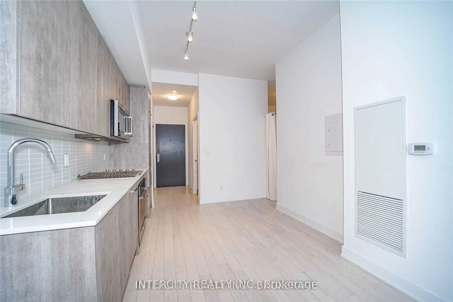 181 Bedford Road, #201