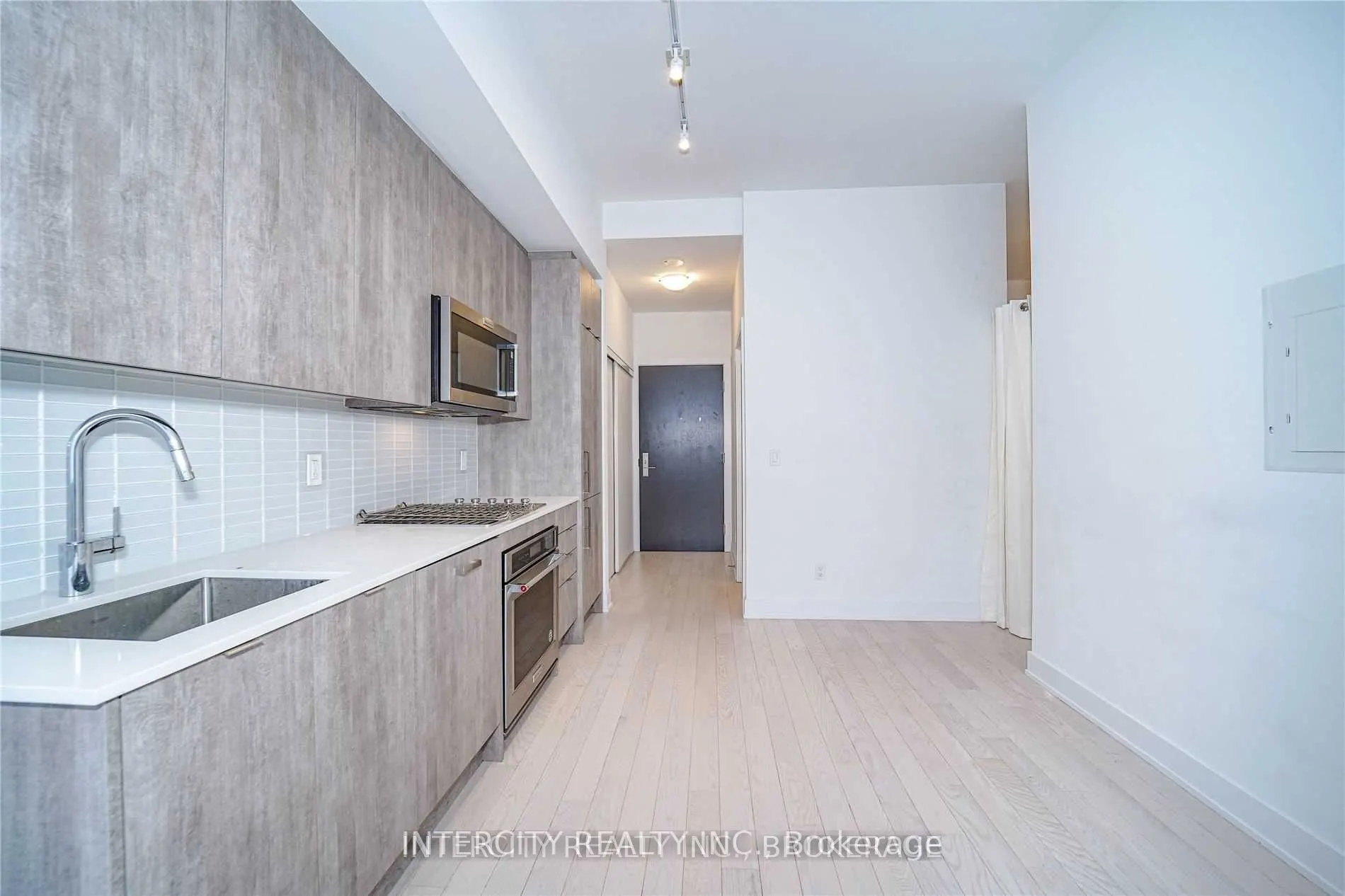 181 Bedford Road, #201