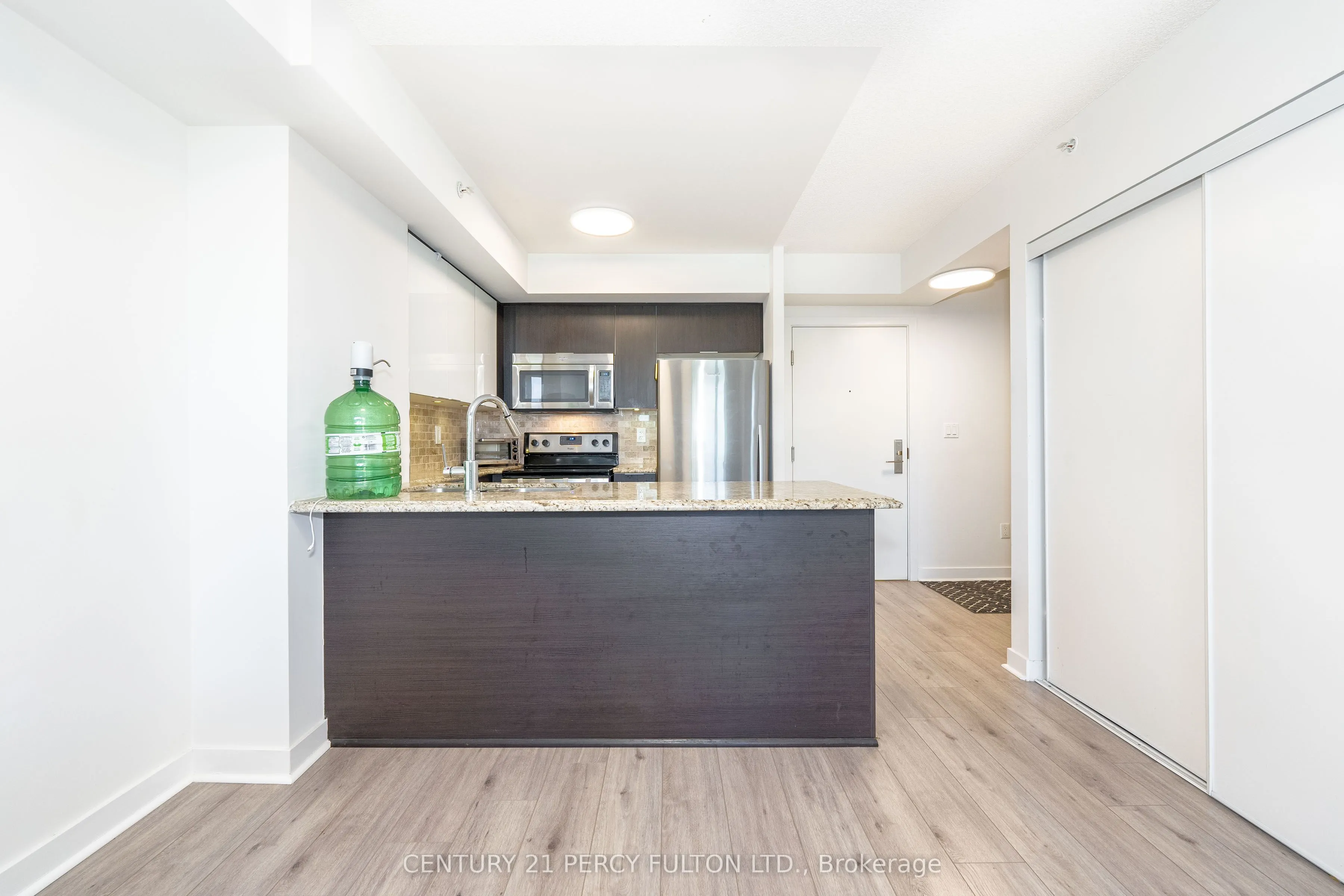 5740 Yonge Street, #205