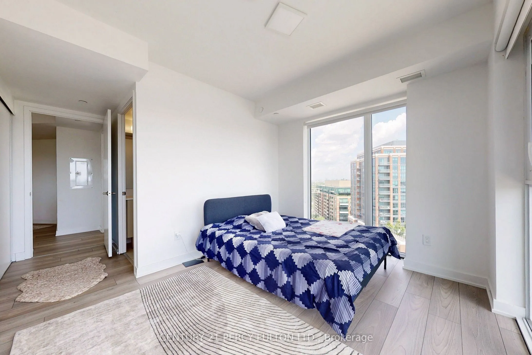 8 Tippett Road, #1305
