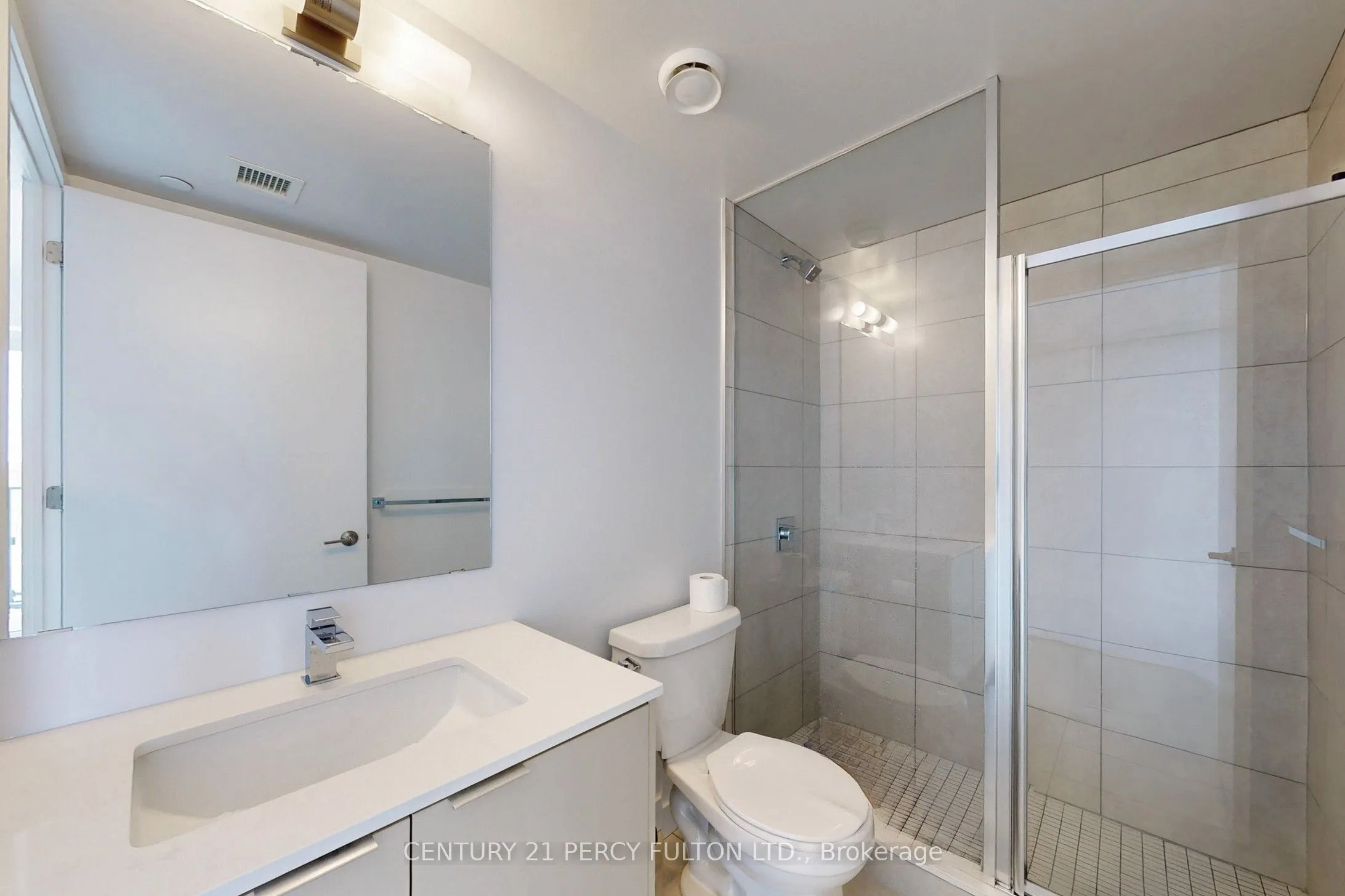 8 Tippett Road, #1305