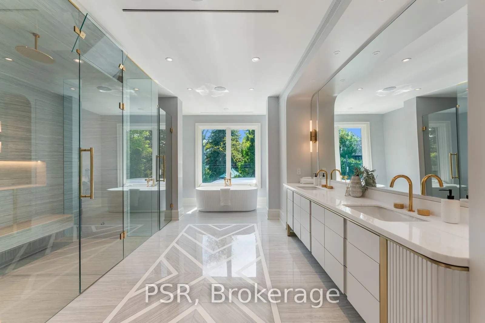 228 Dunvegan Road