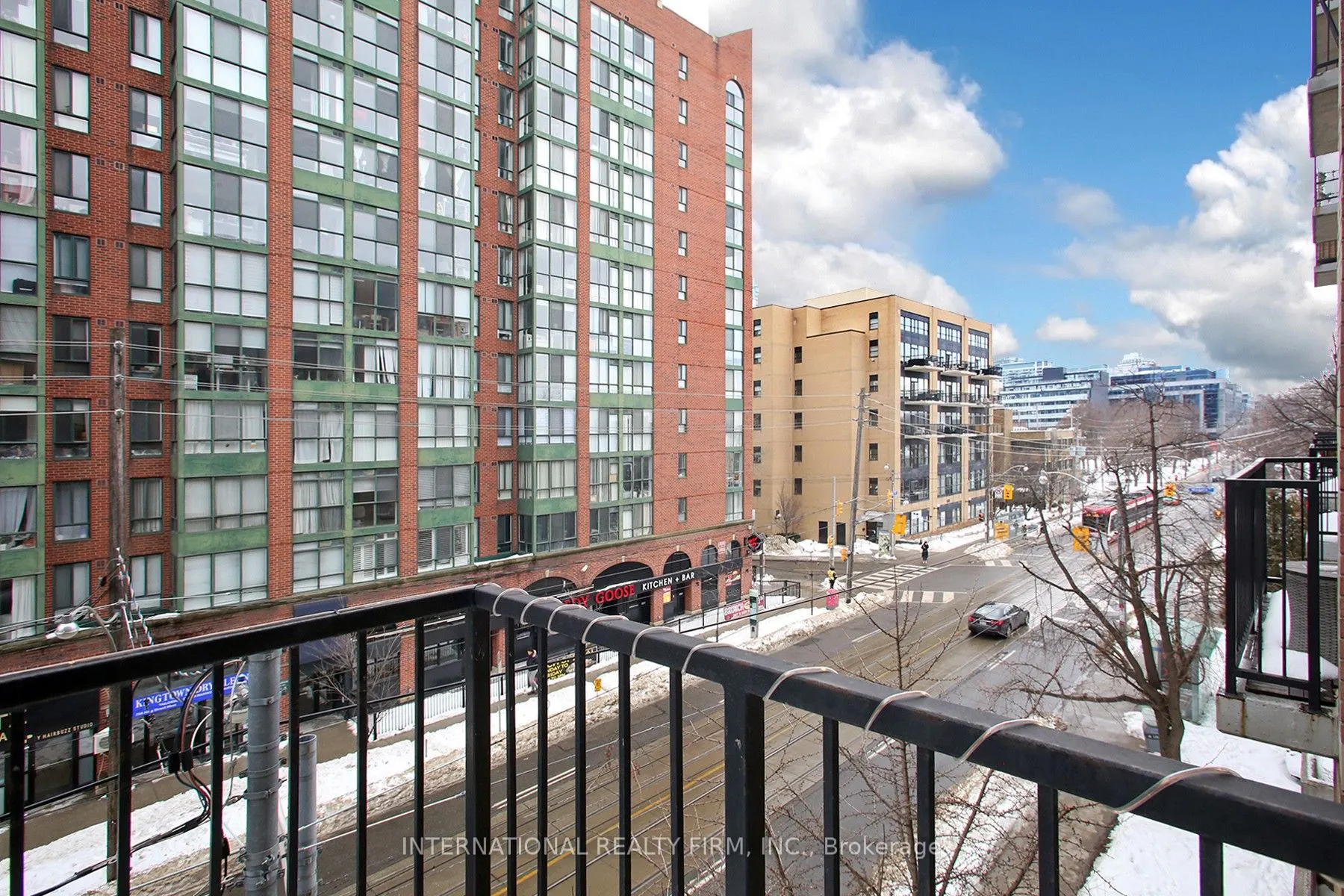 800 King Street W, #408