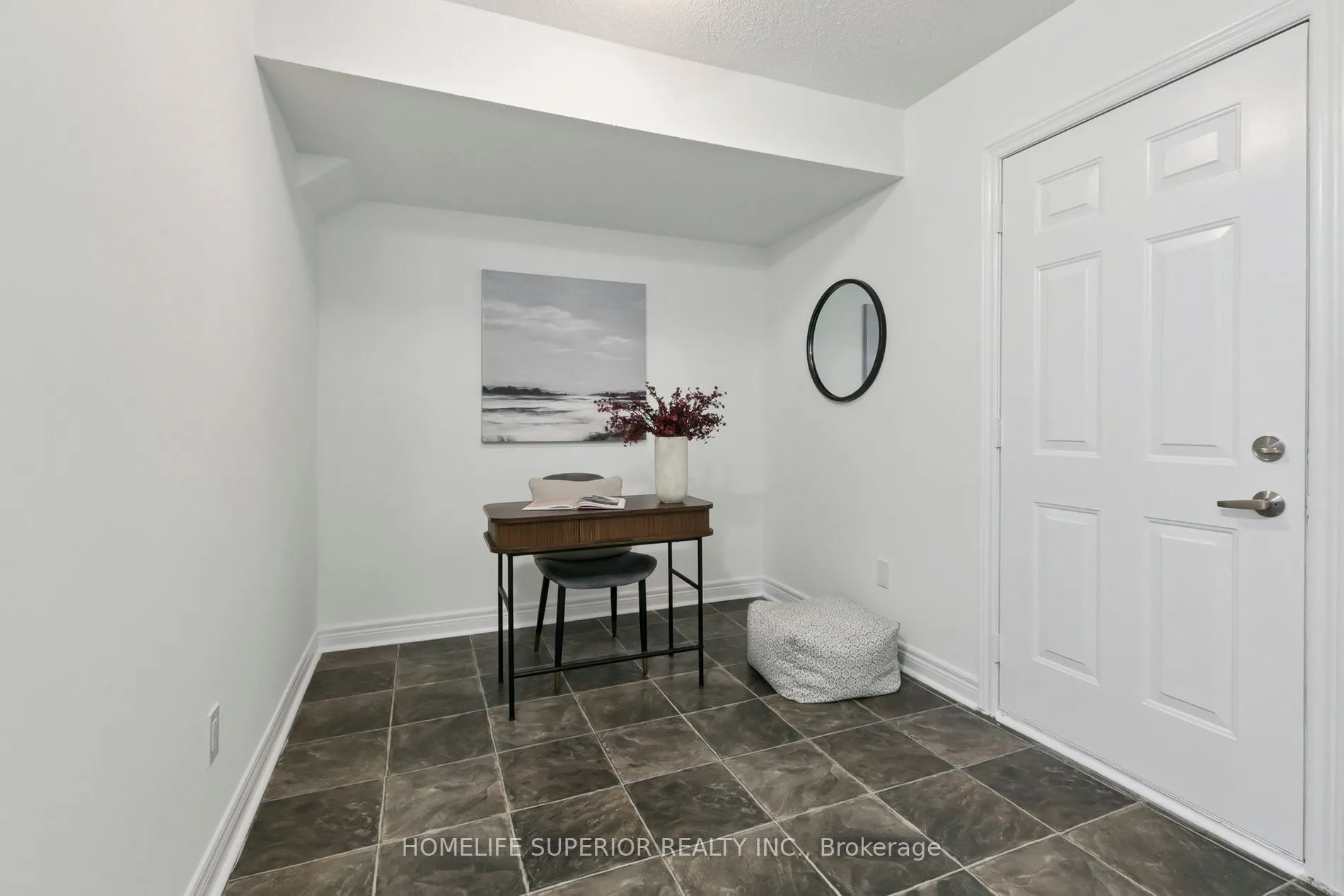 122 Strachan Avenue, #1