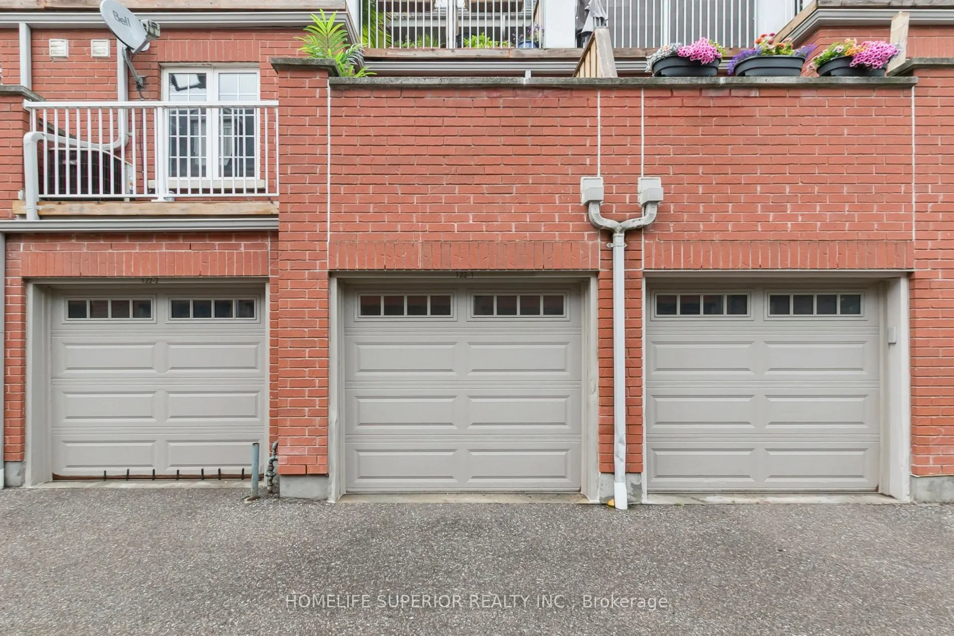 122 Strachan Avenue, #1