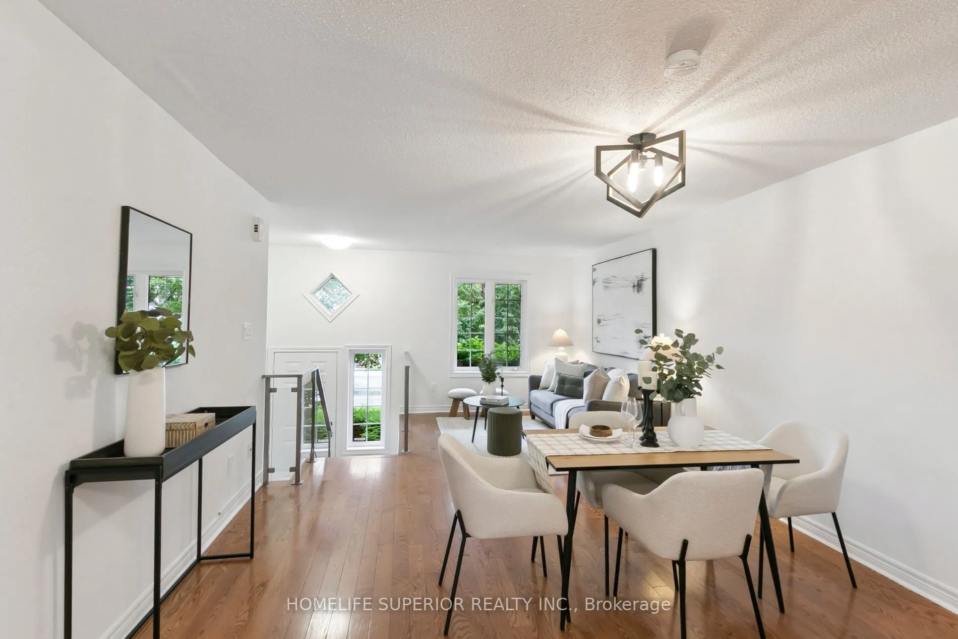 122 Strachan Avenue, #1