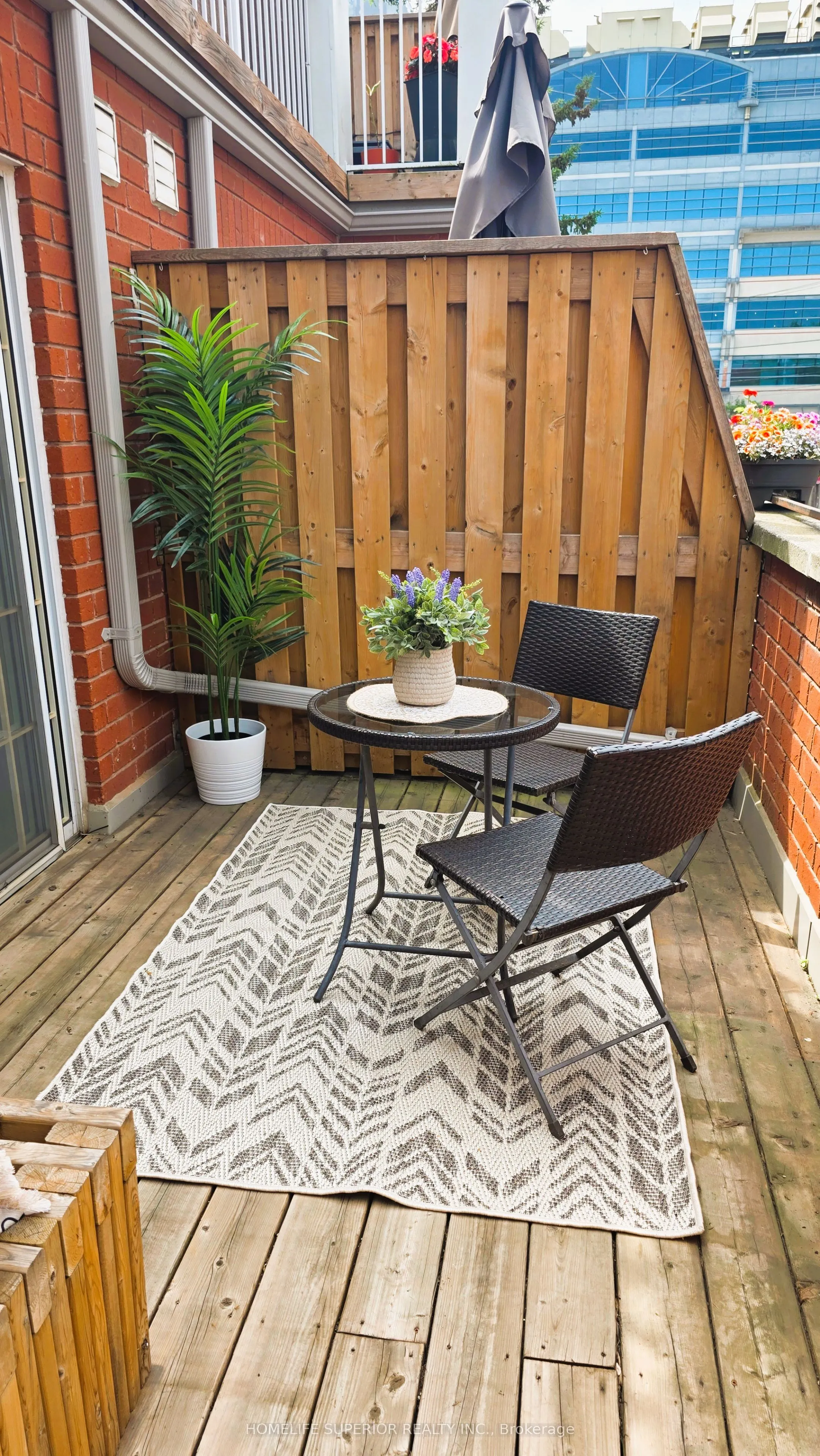 122 Strachan Avenue, #1