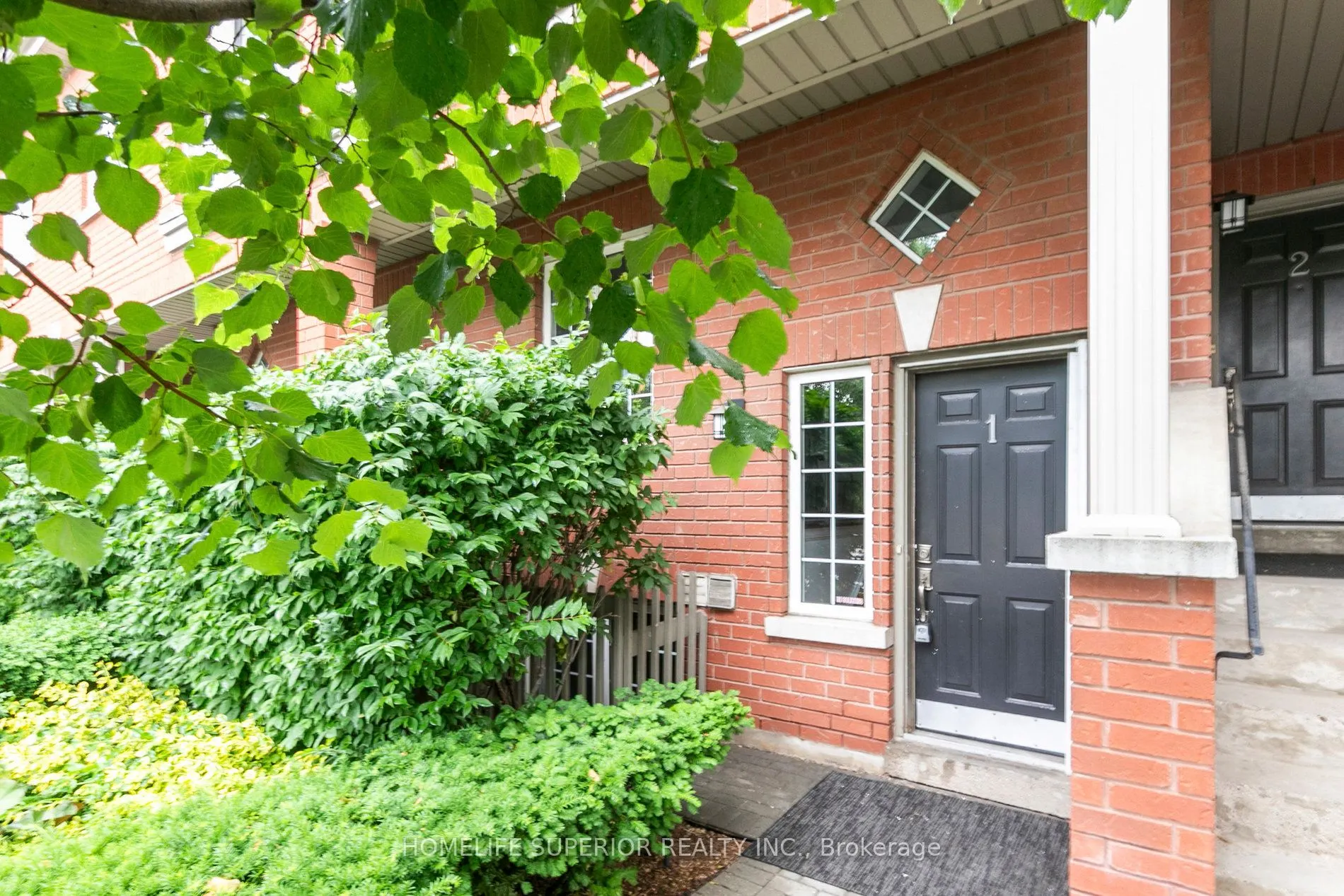 122 Strachan Avenue, #1