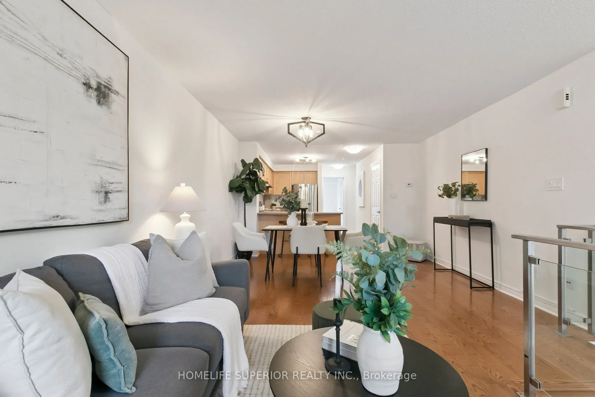 122 Strachan Avenue, #1