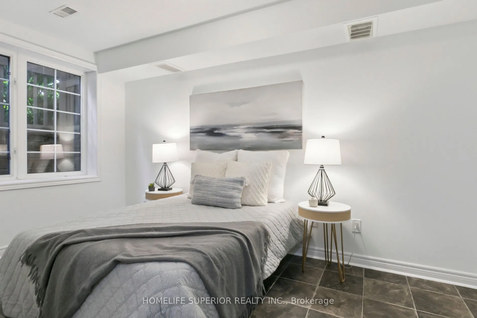 122 Strachan Avenue, #1