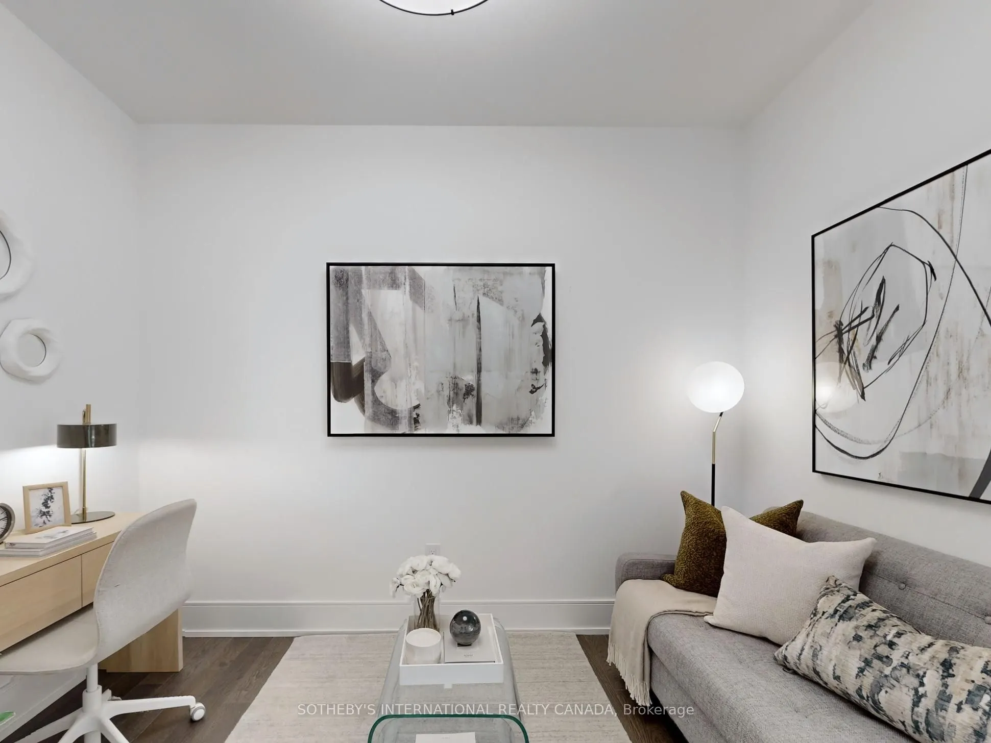 30 Inn On the Park Drive, #518