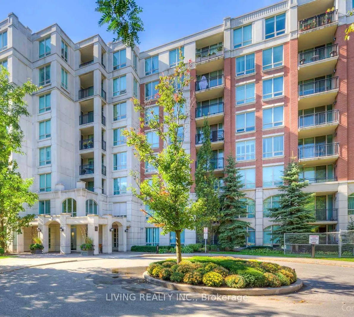 18 William Carson Crescent, #302