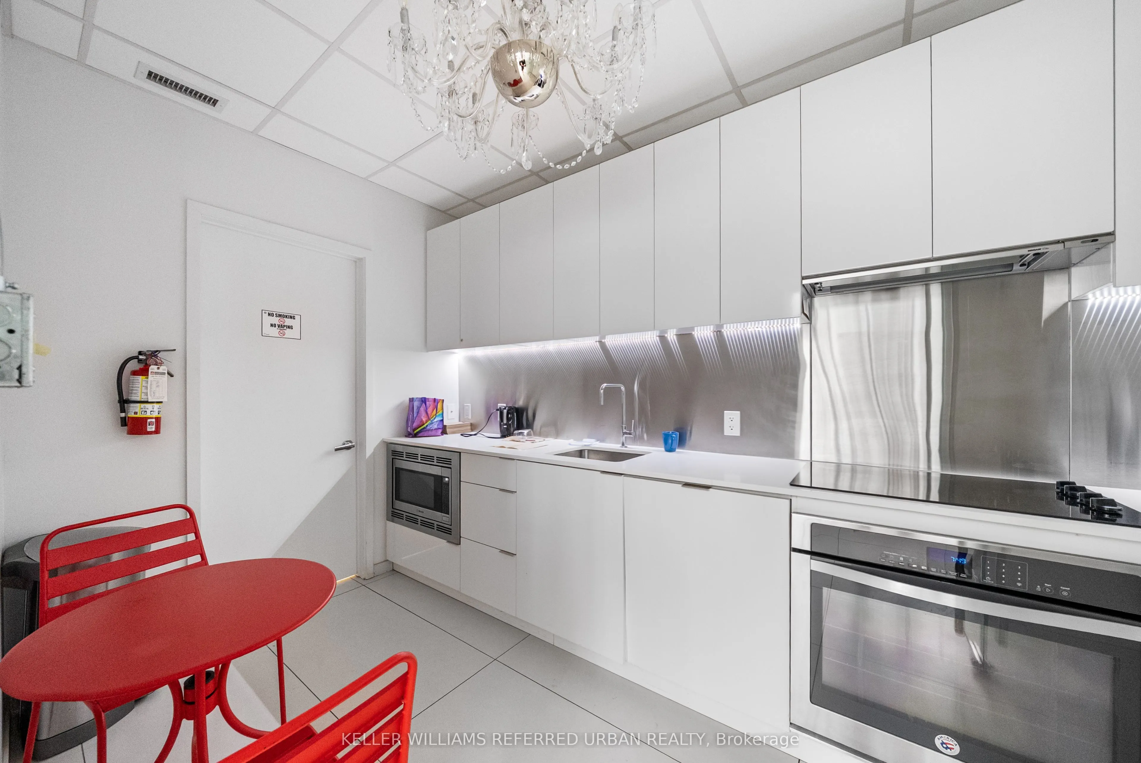 185 Roehampton Avenue, #3408