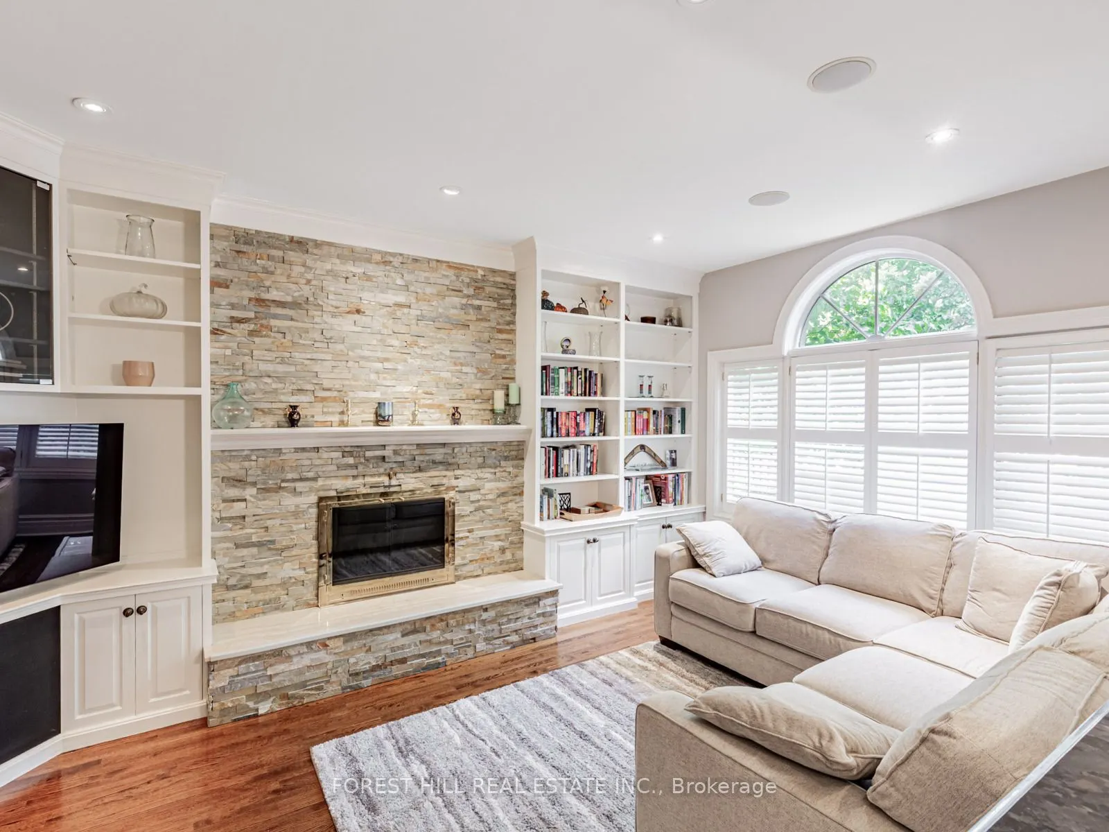 492 Melrose Avenue