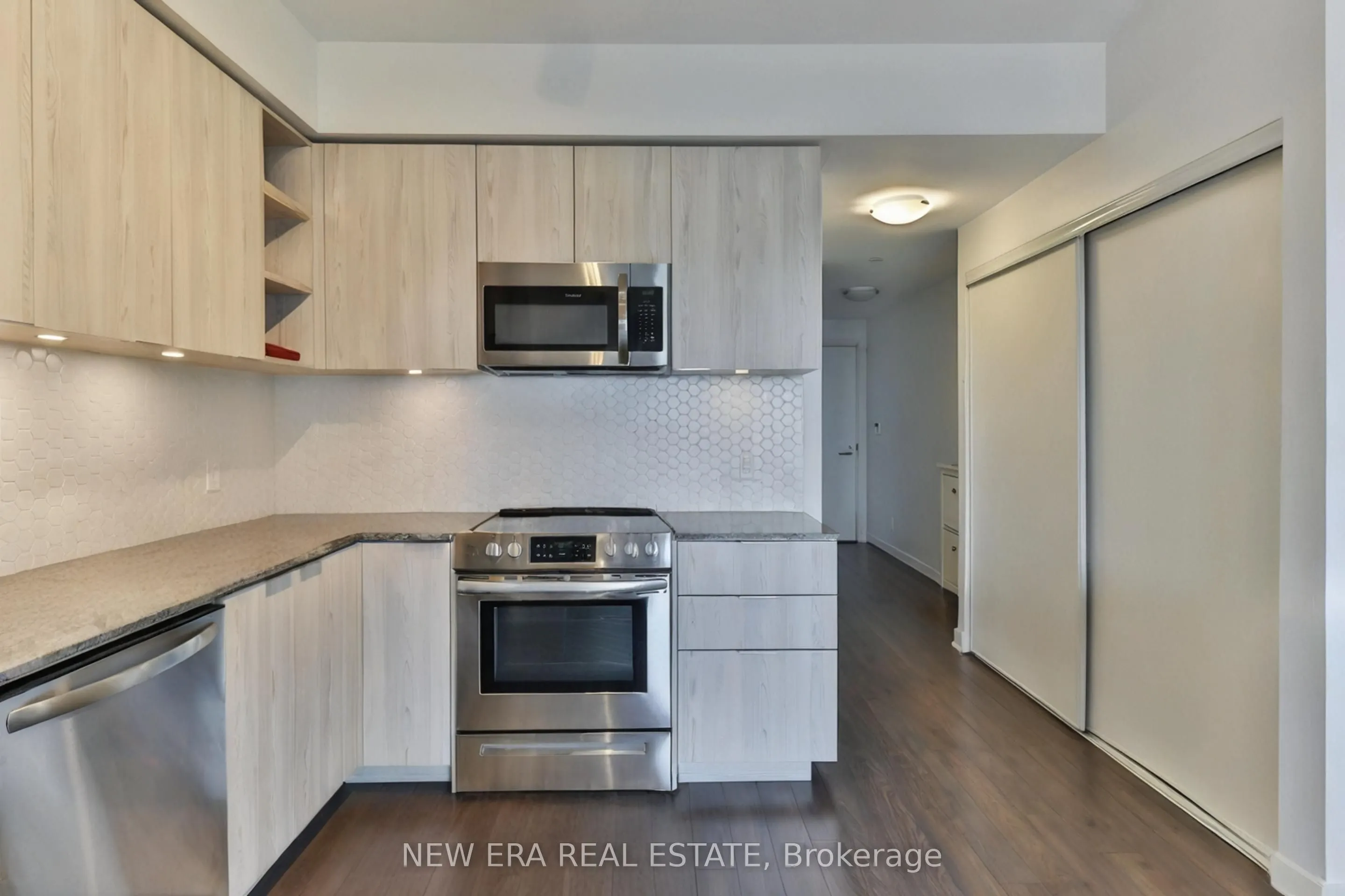30 Ordnance Street, #1112