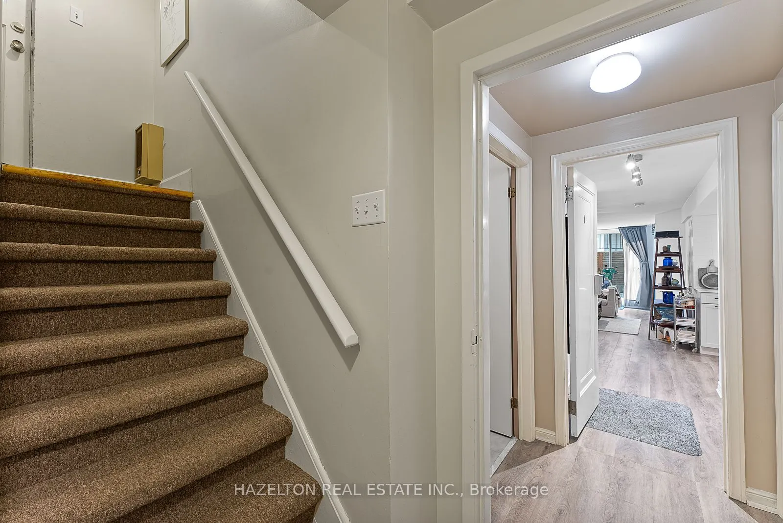 9 Clarendon Avenue, #A