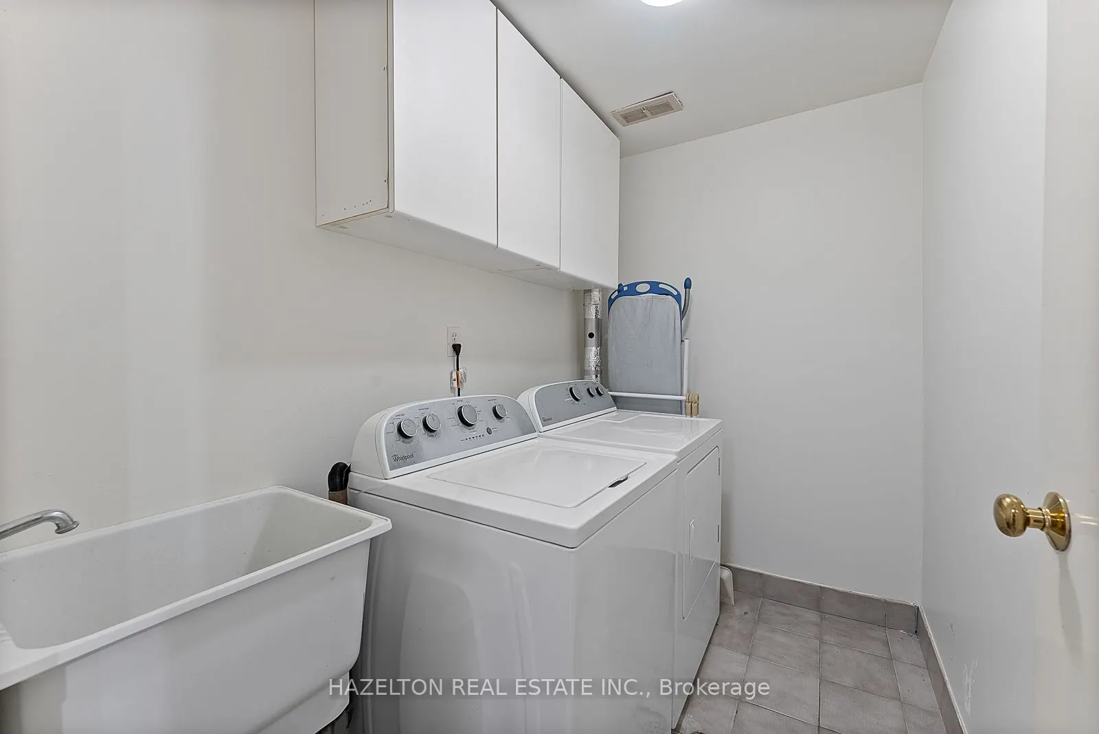 9 Clarendon Avenue, #A