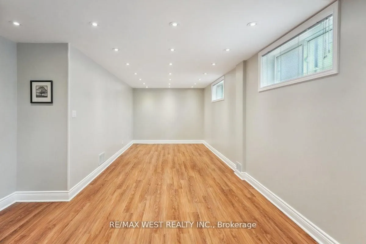 40 Arlstan Drive