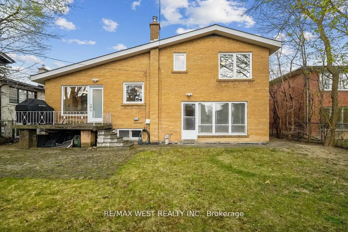 40 Arlstan Drive