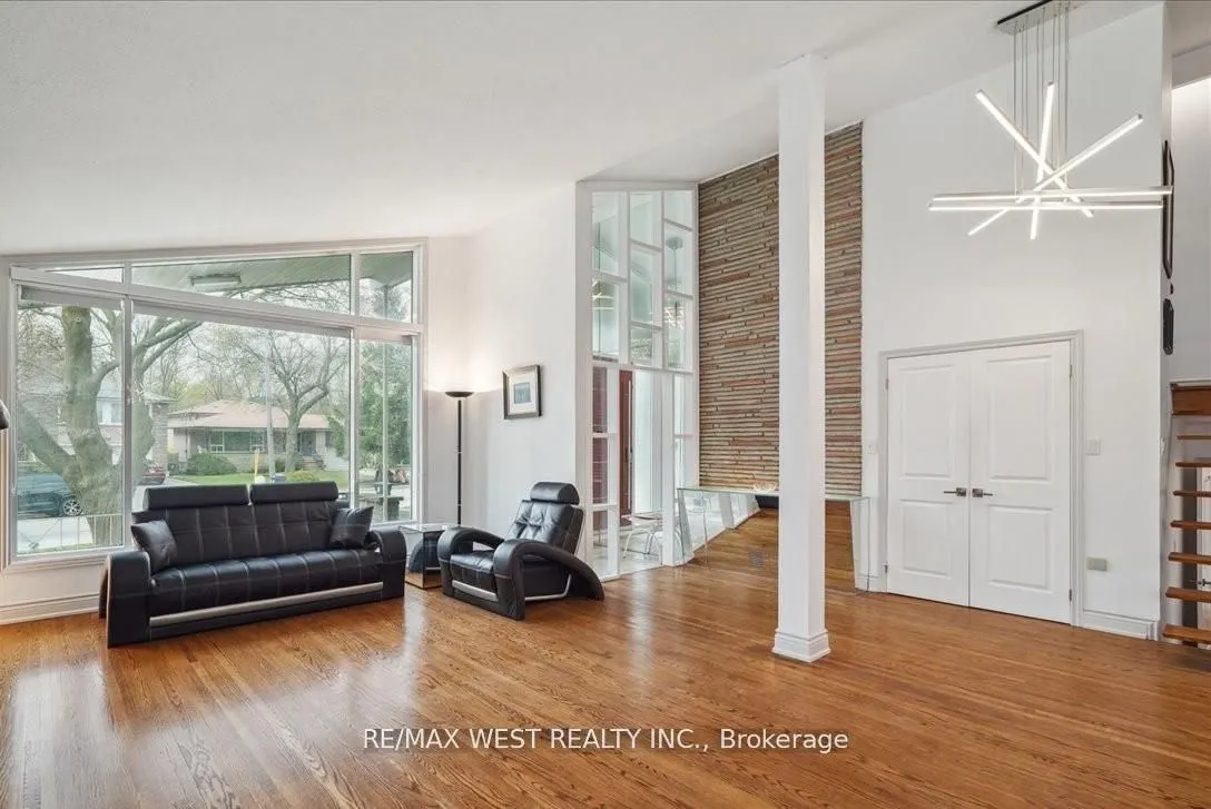 40 Arlstan Drive