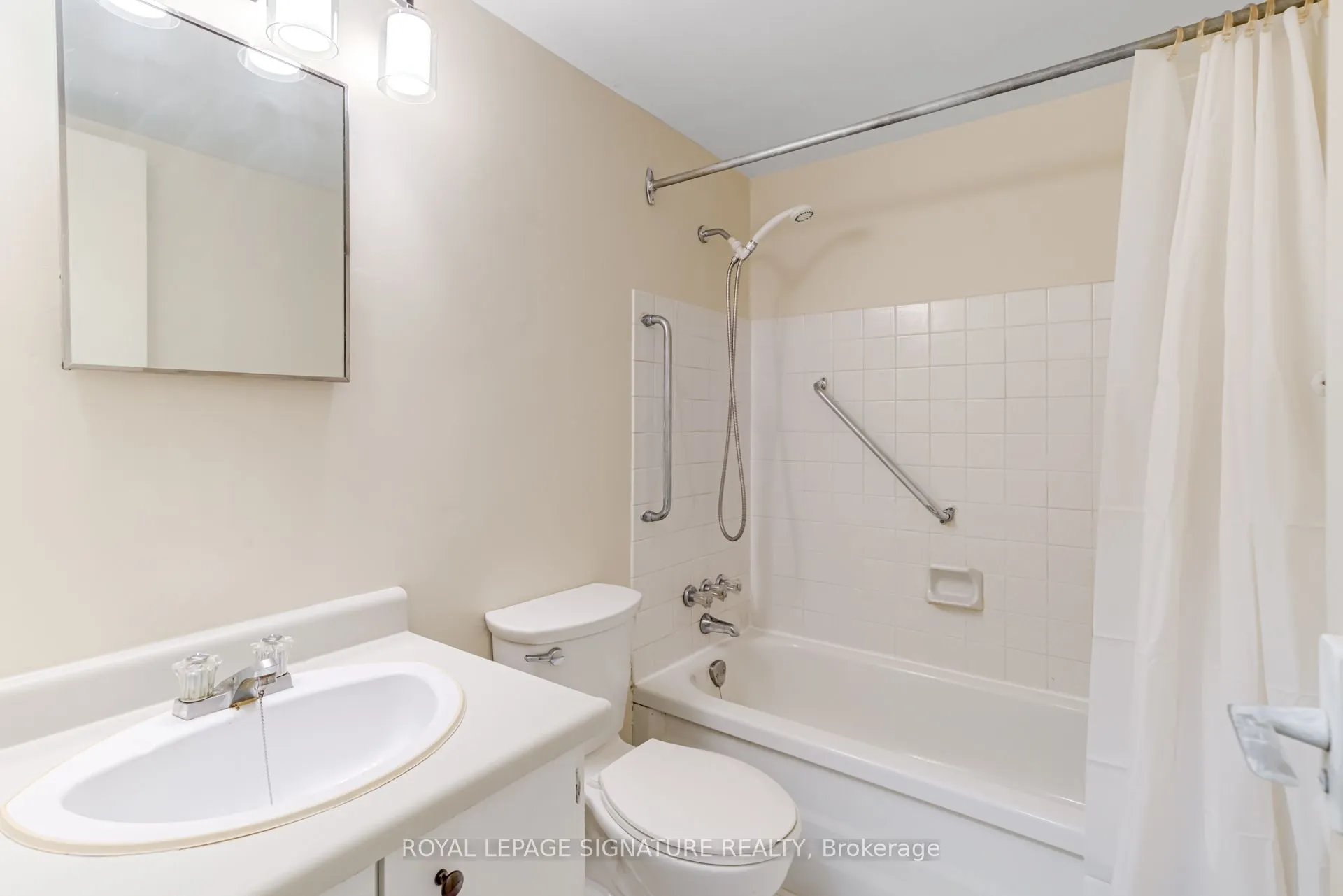 40 Homewood Avenue, #1011