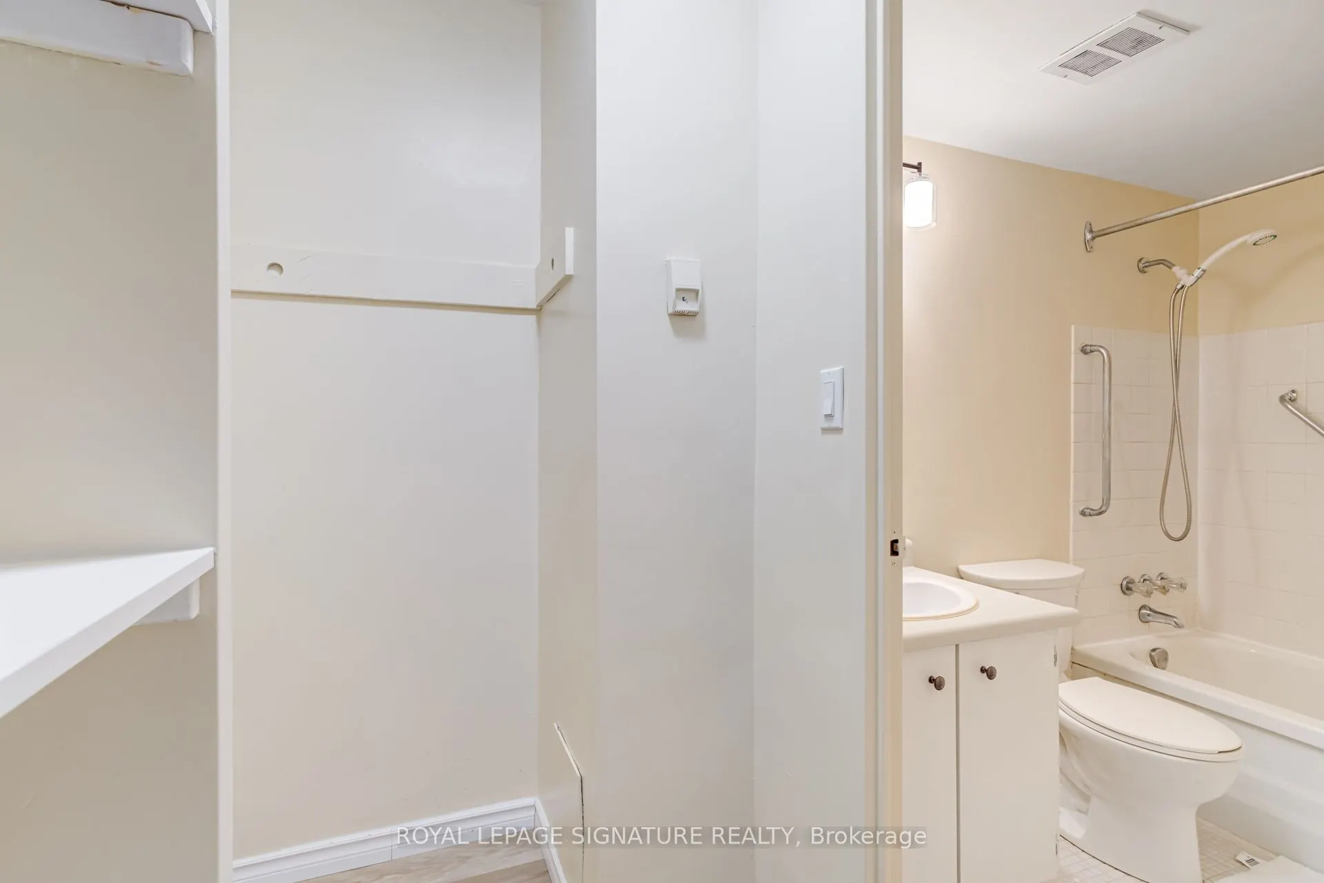 40 Homewood Avenue, #1011