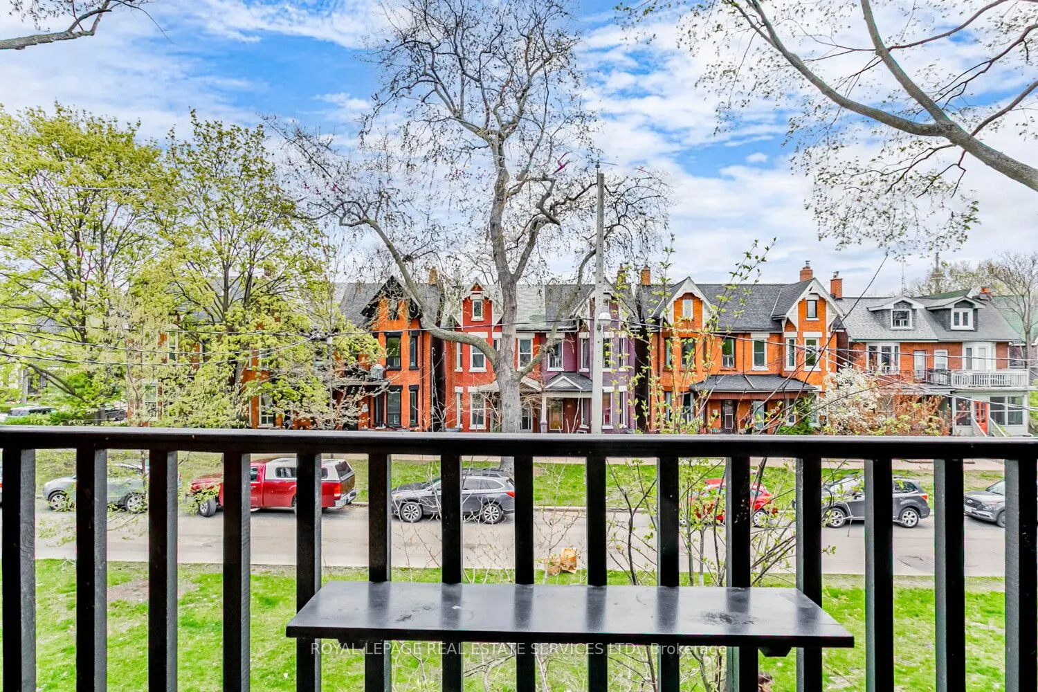 62 Lakeview Avenue