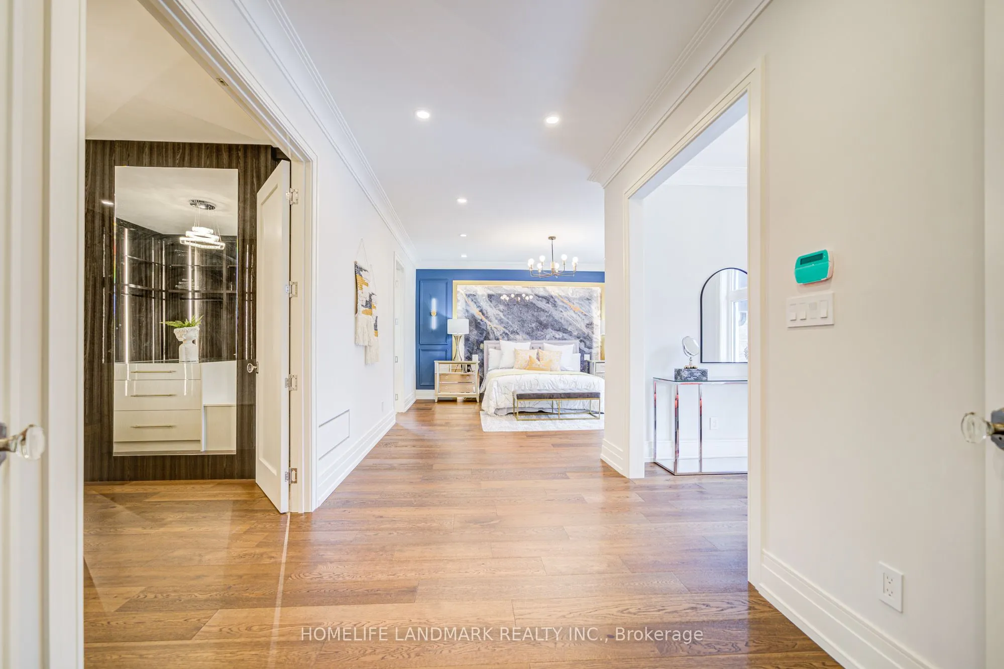 3 DROMORE Crescent