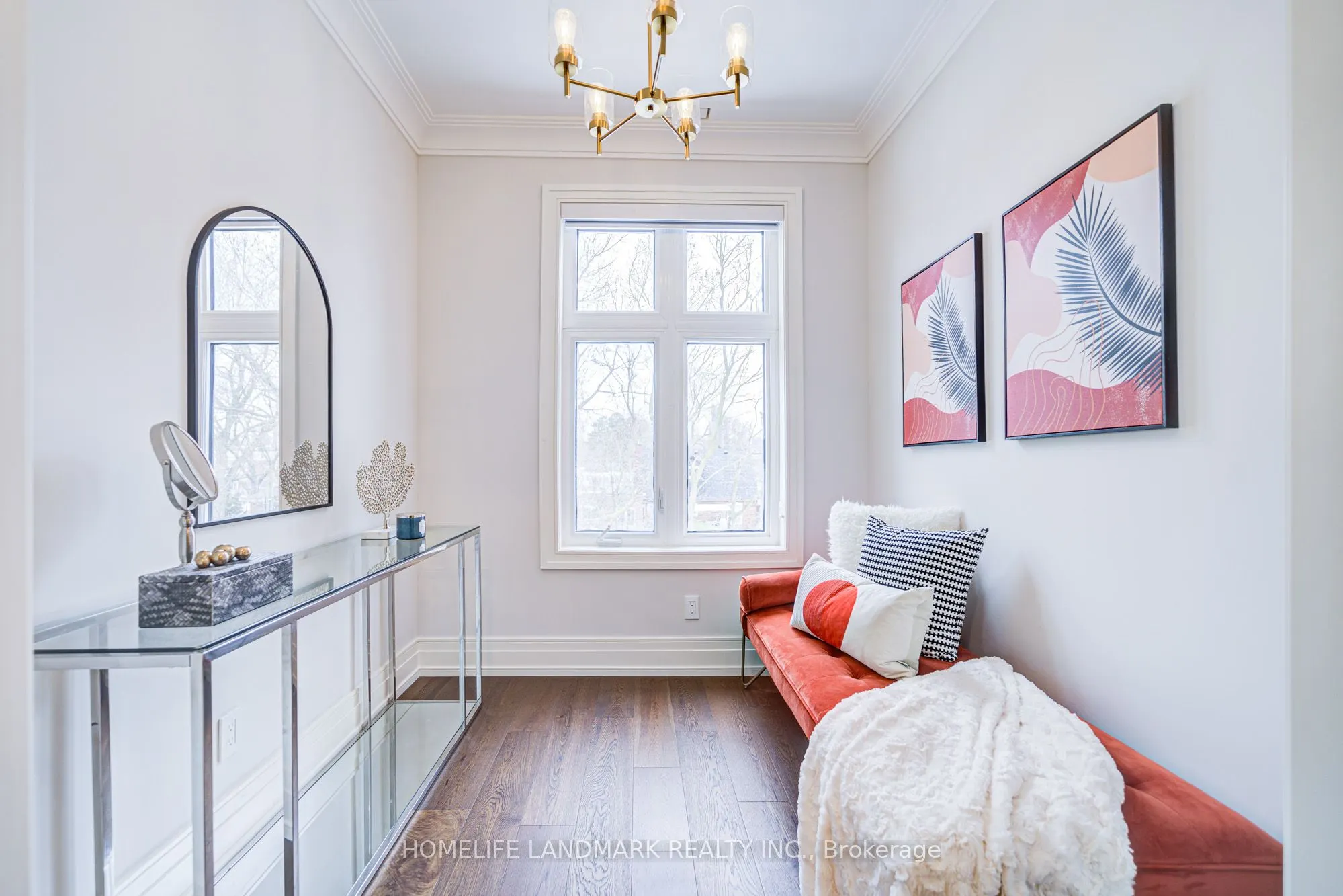3 DROMORE Crescent