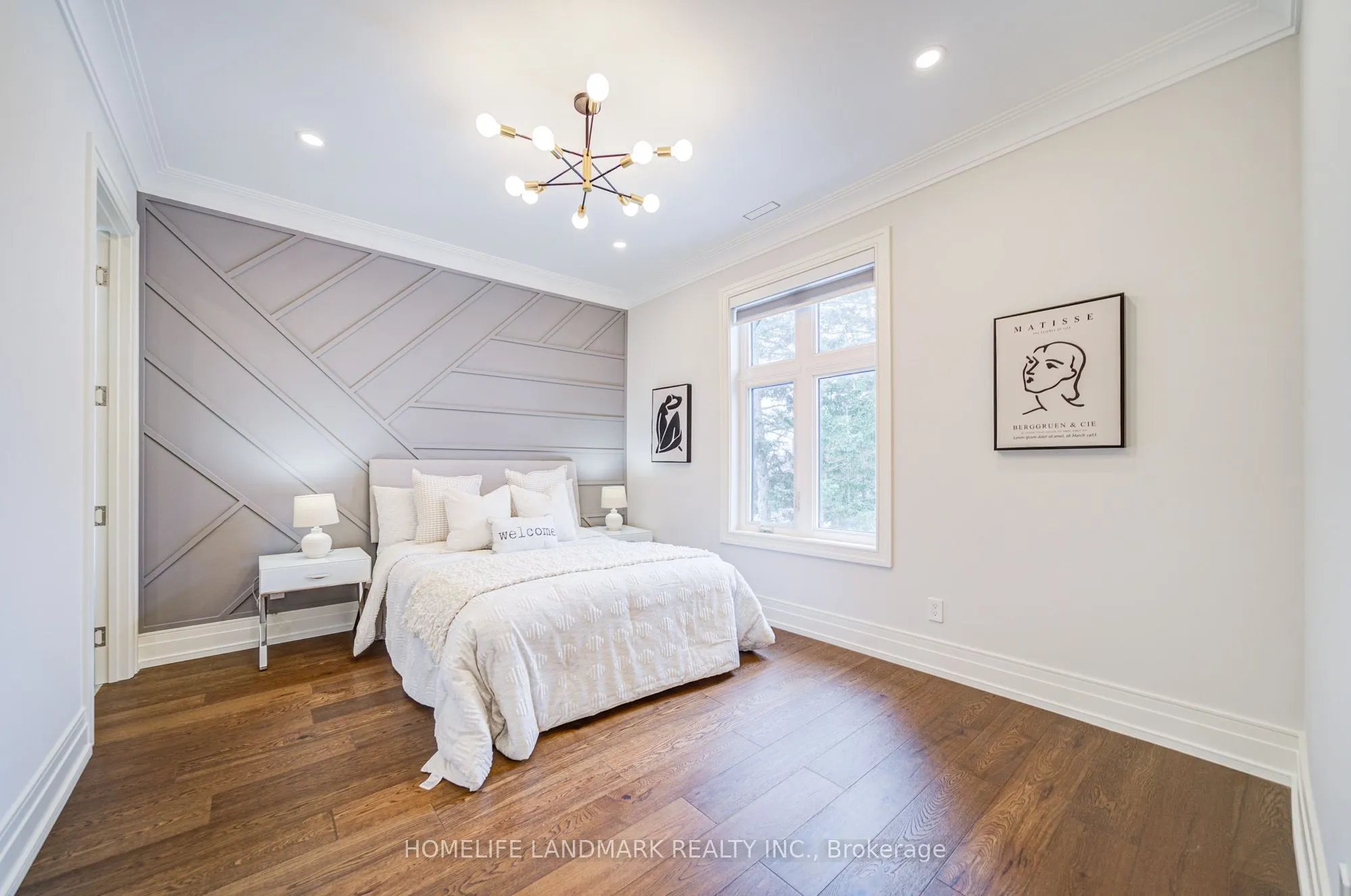 3 DROMORE Crescent