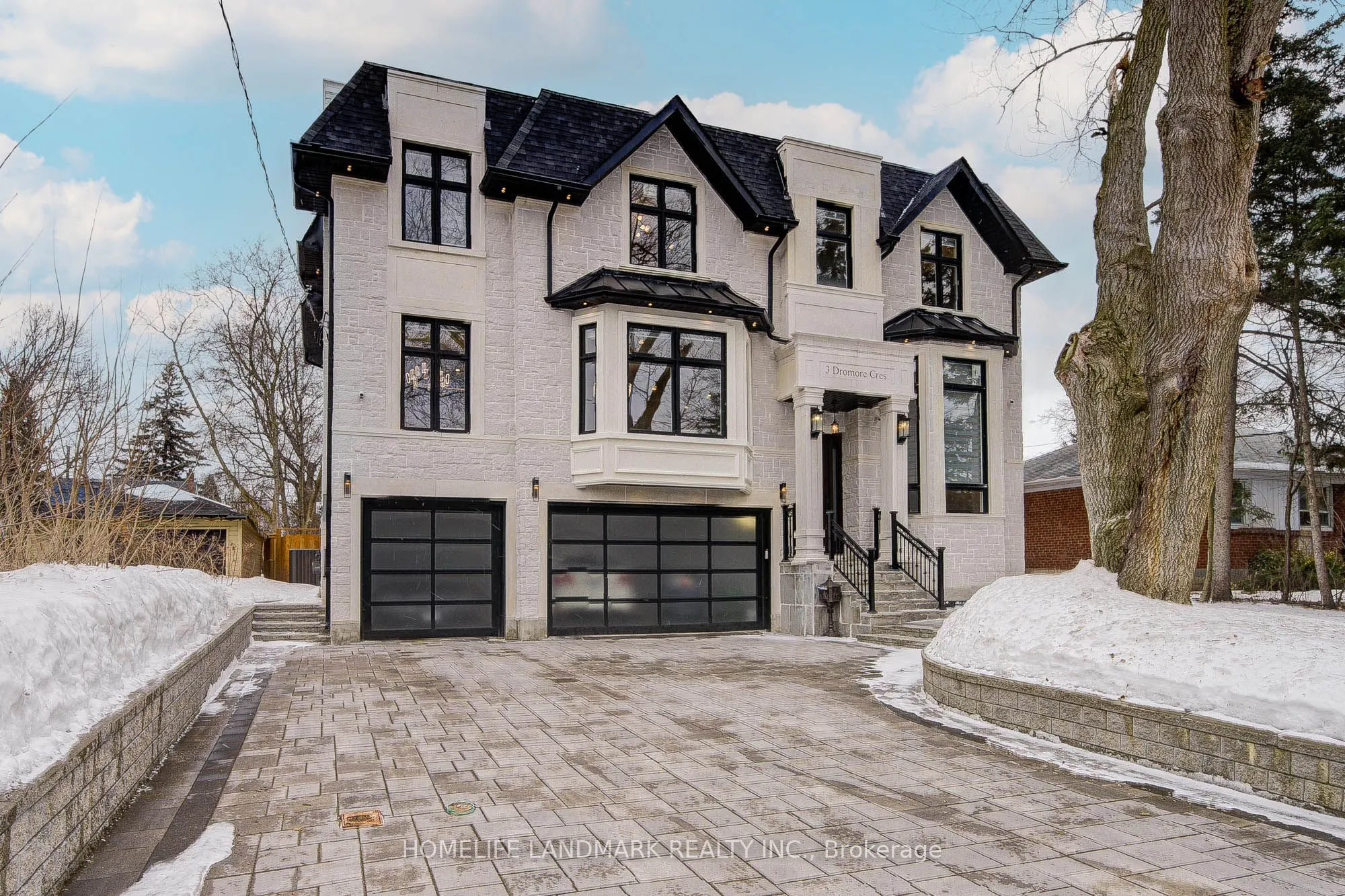 3 DROMORE Crescent