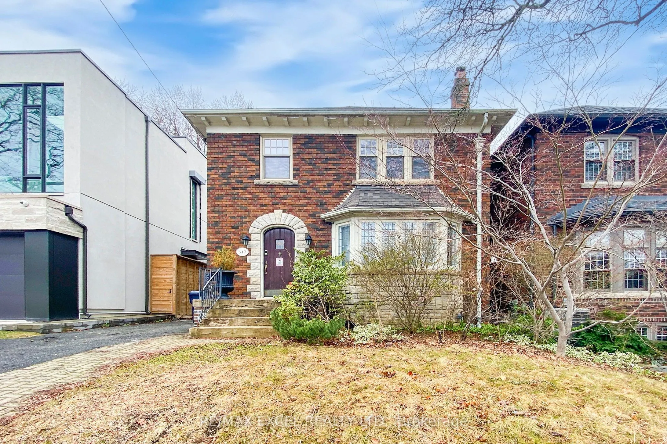 317 Warren Road